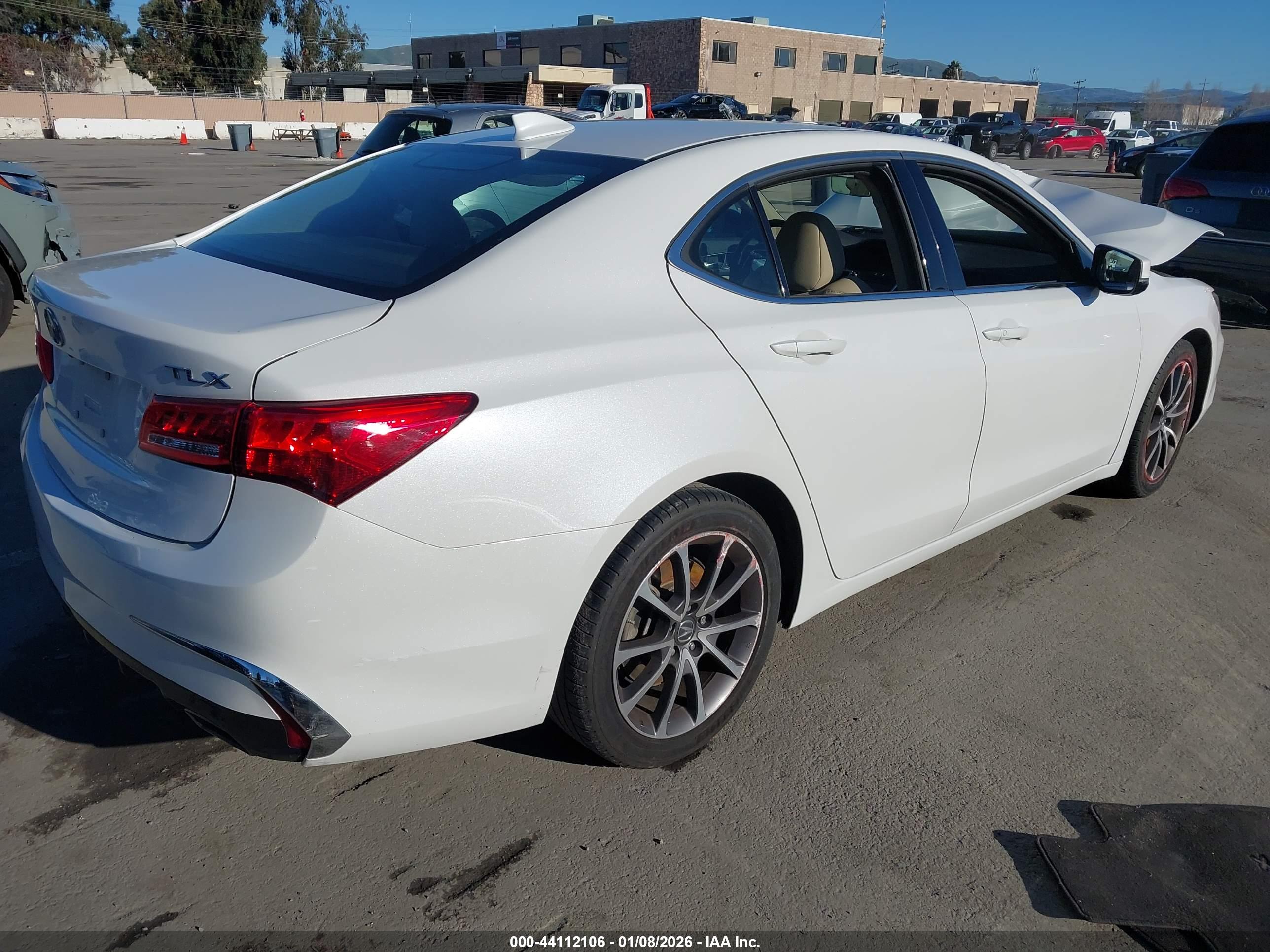 ACURA TLX image 4