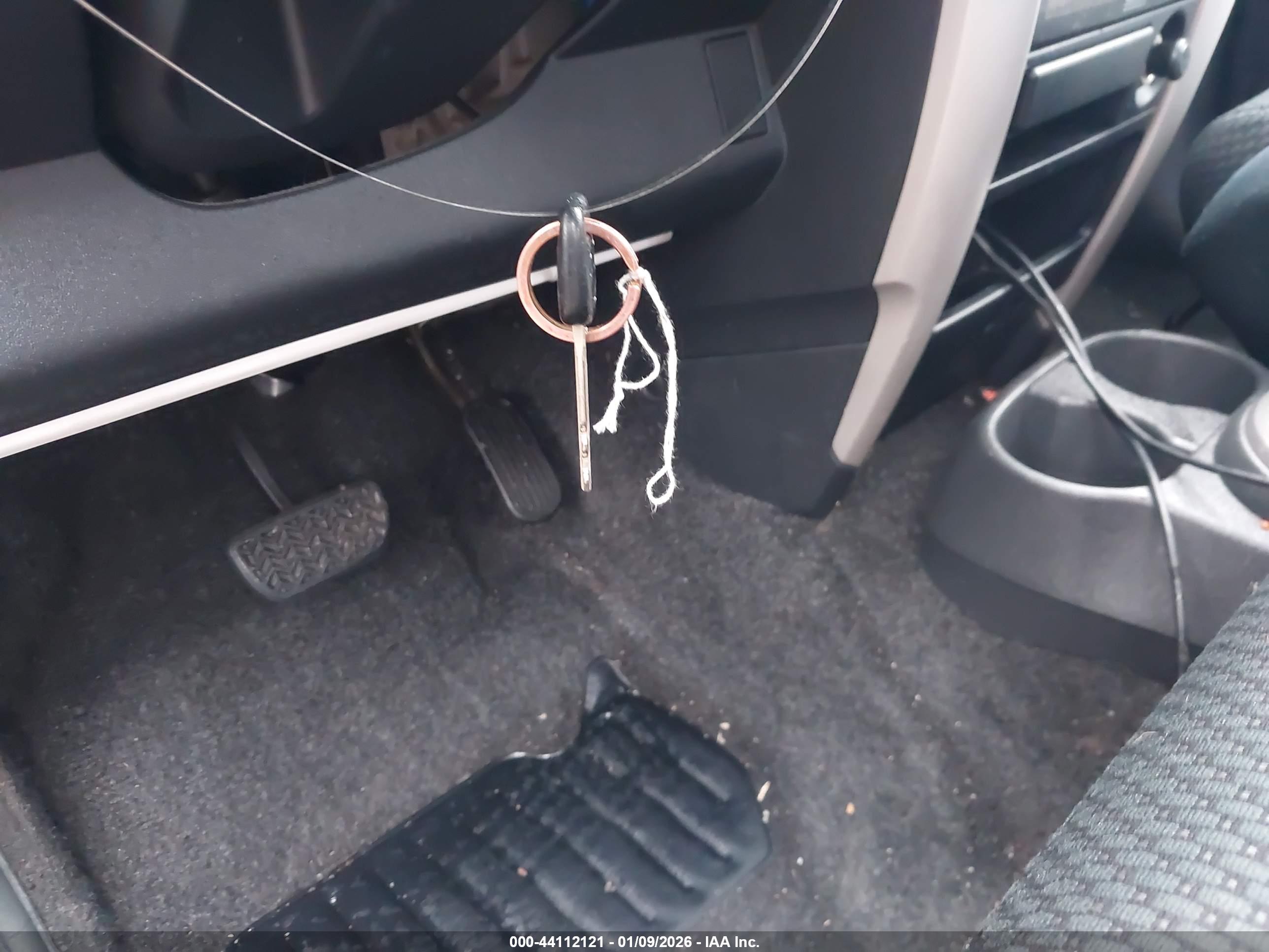 SCION XA image 11