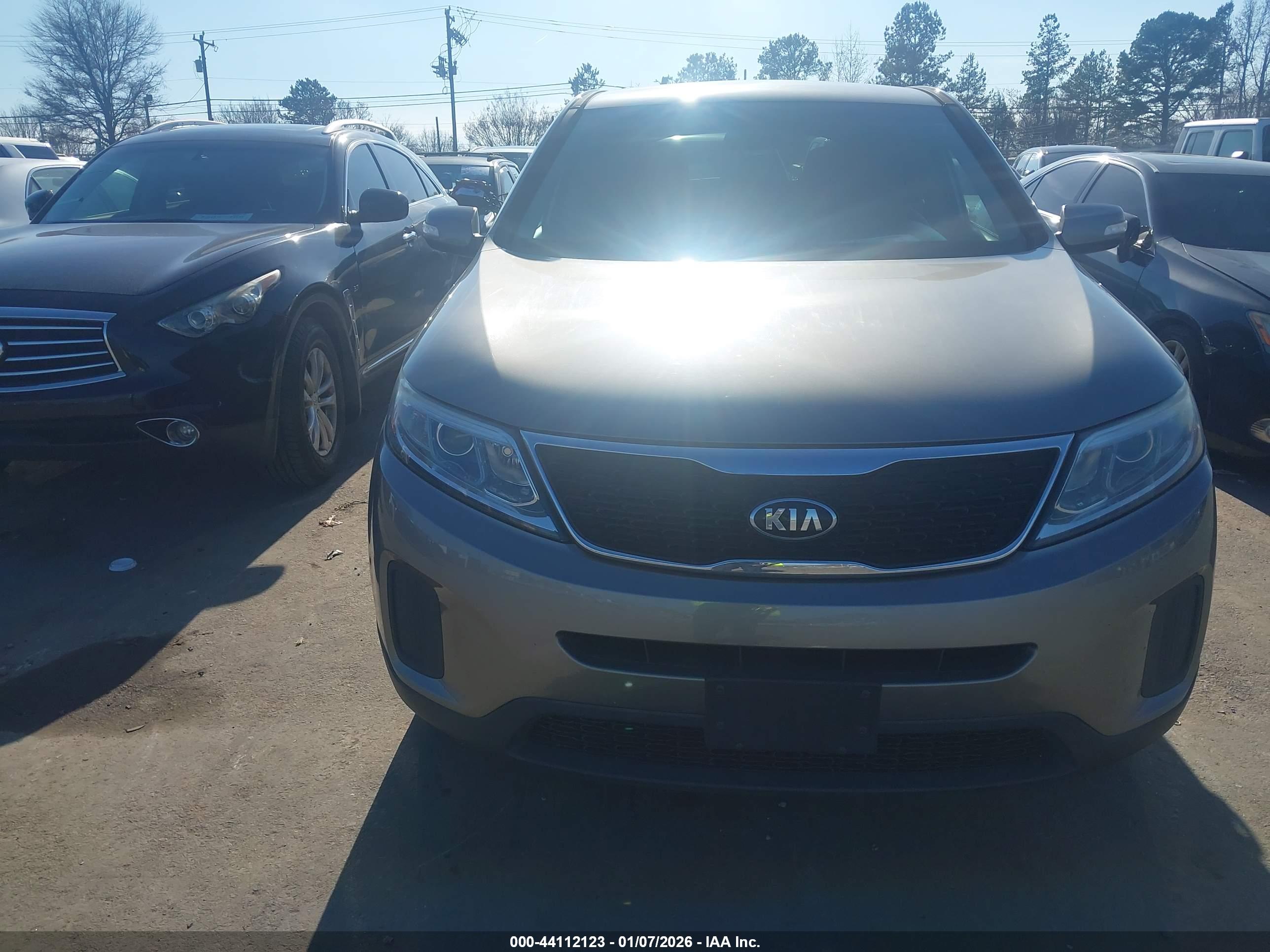 KIA SORENTO image 6