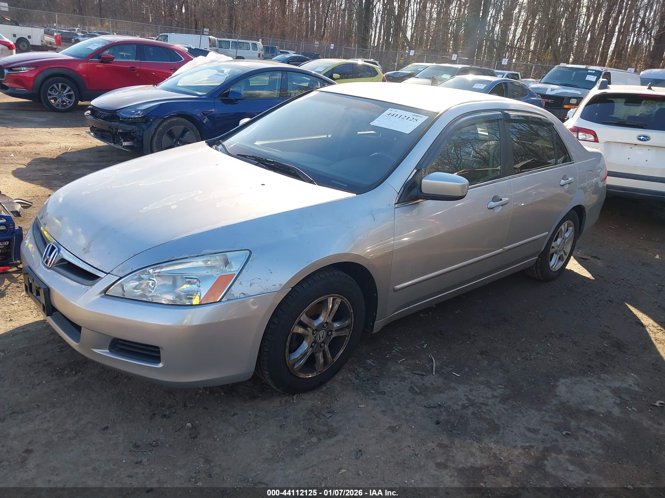 HONDA ACCORD image 2