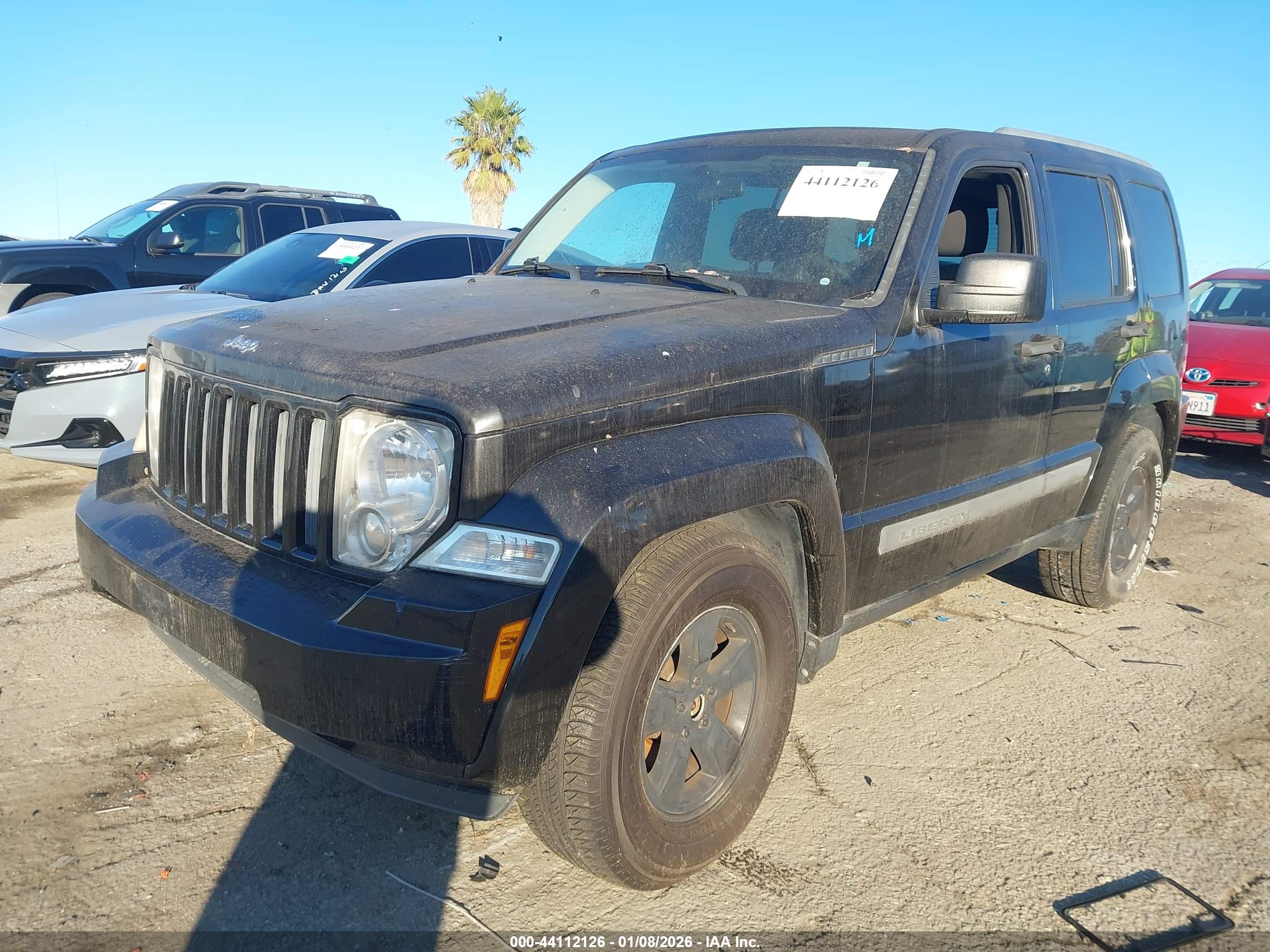 JEEP LIBERTY image 2