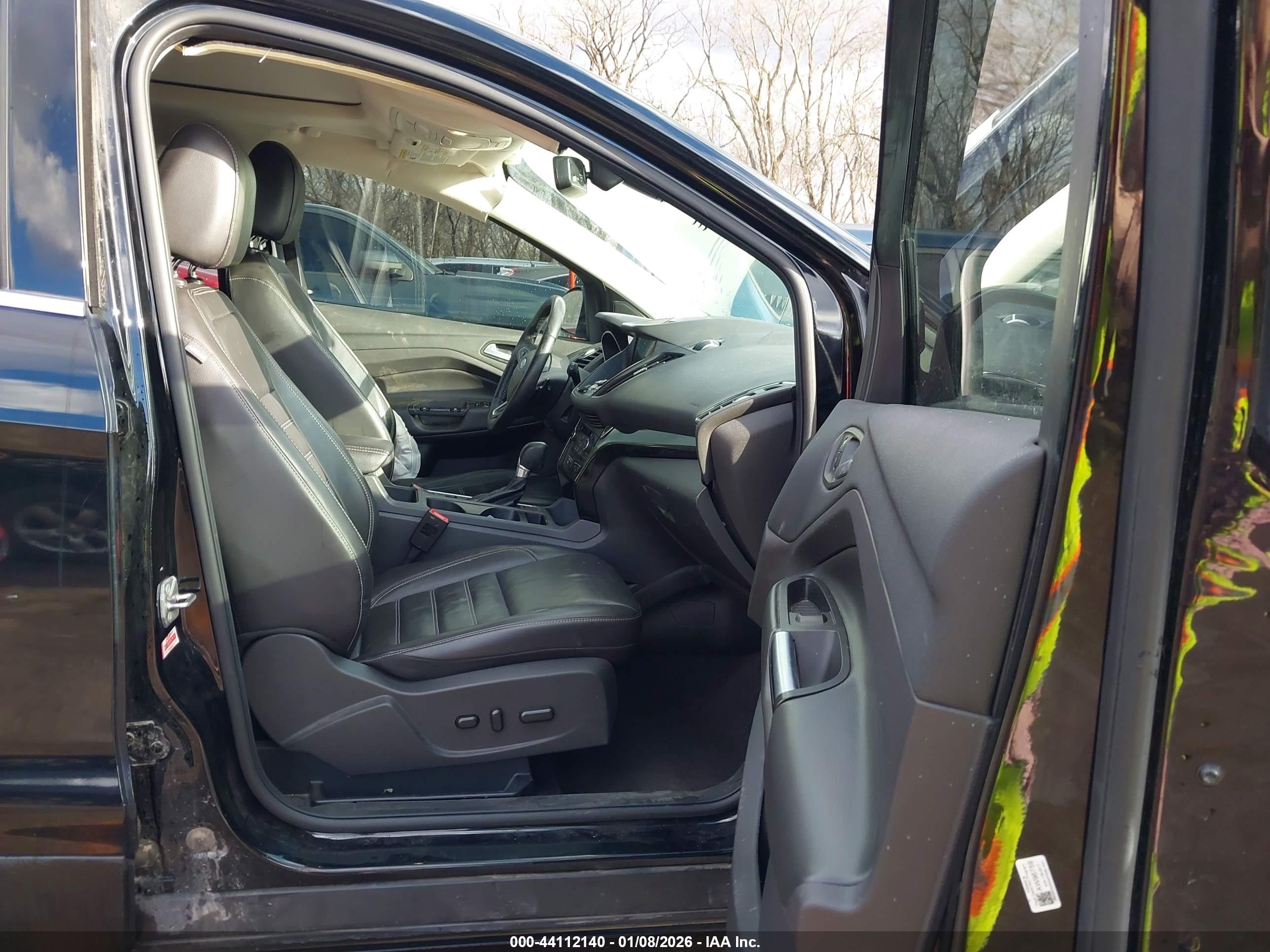 FORD ESCAPE image 5