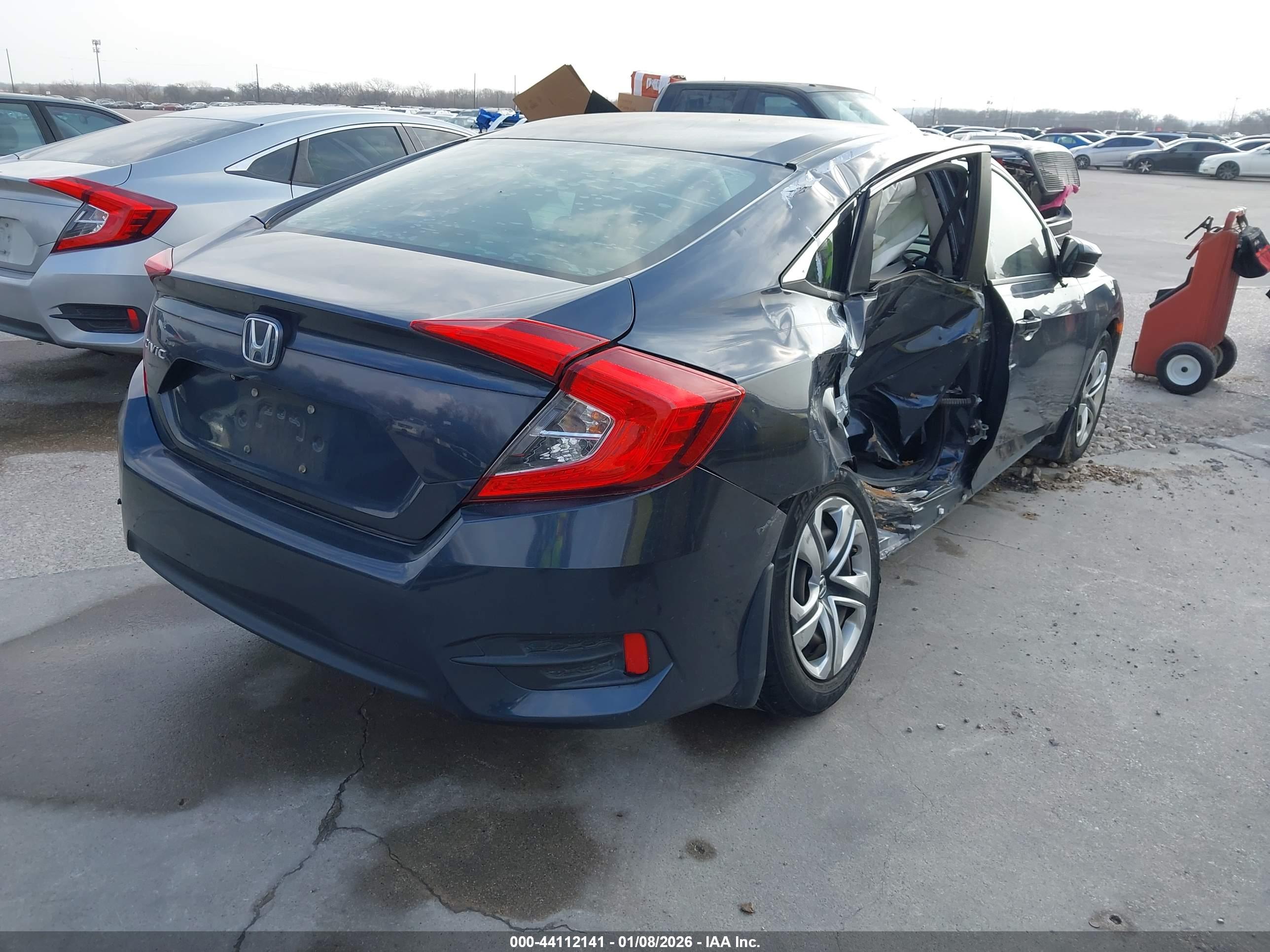 HONDA CIVIC image 4