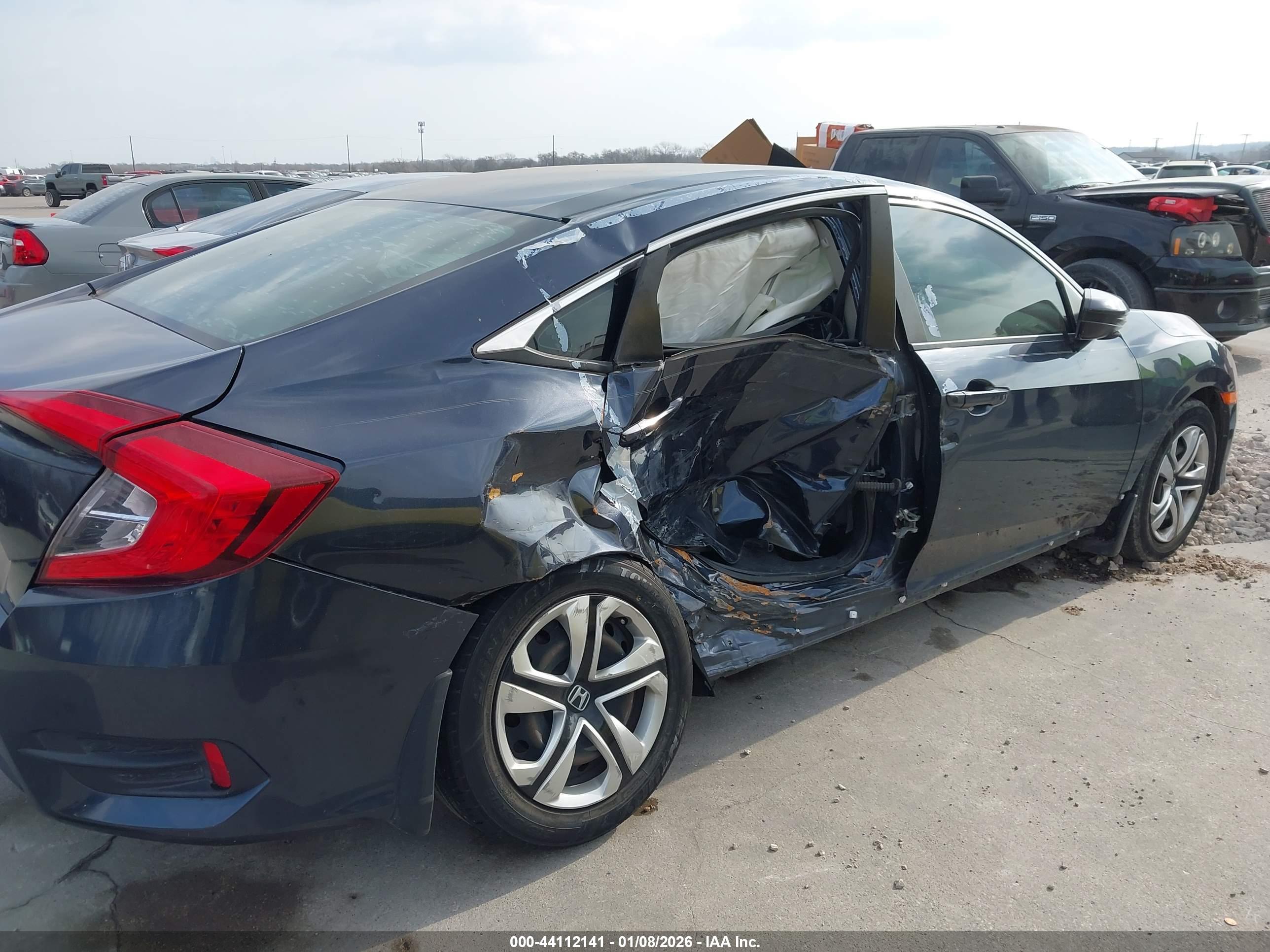 HONDA CIVIC image 6