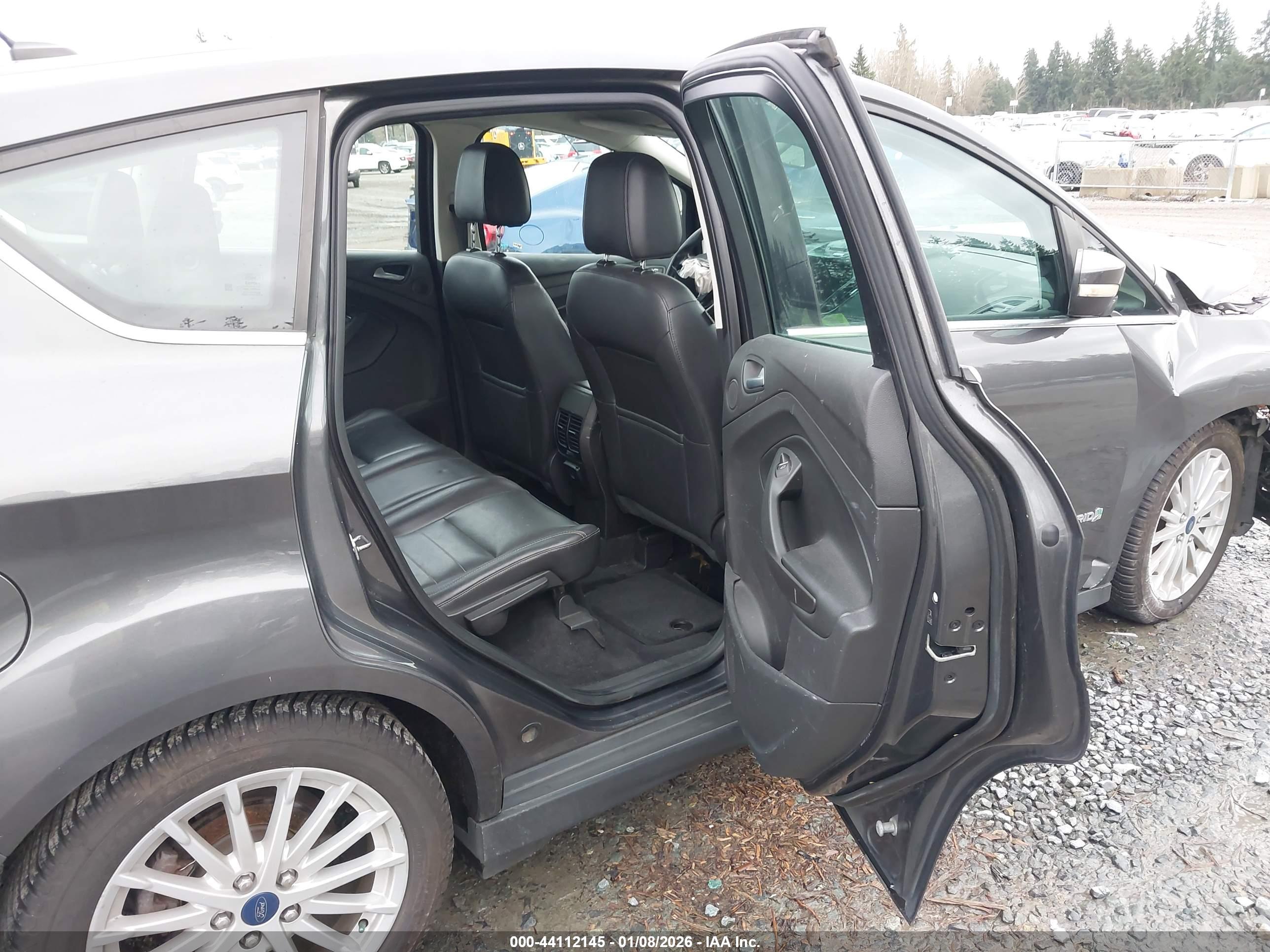 FORD C-MAX image 8