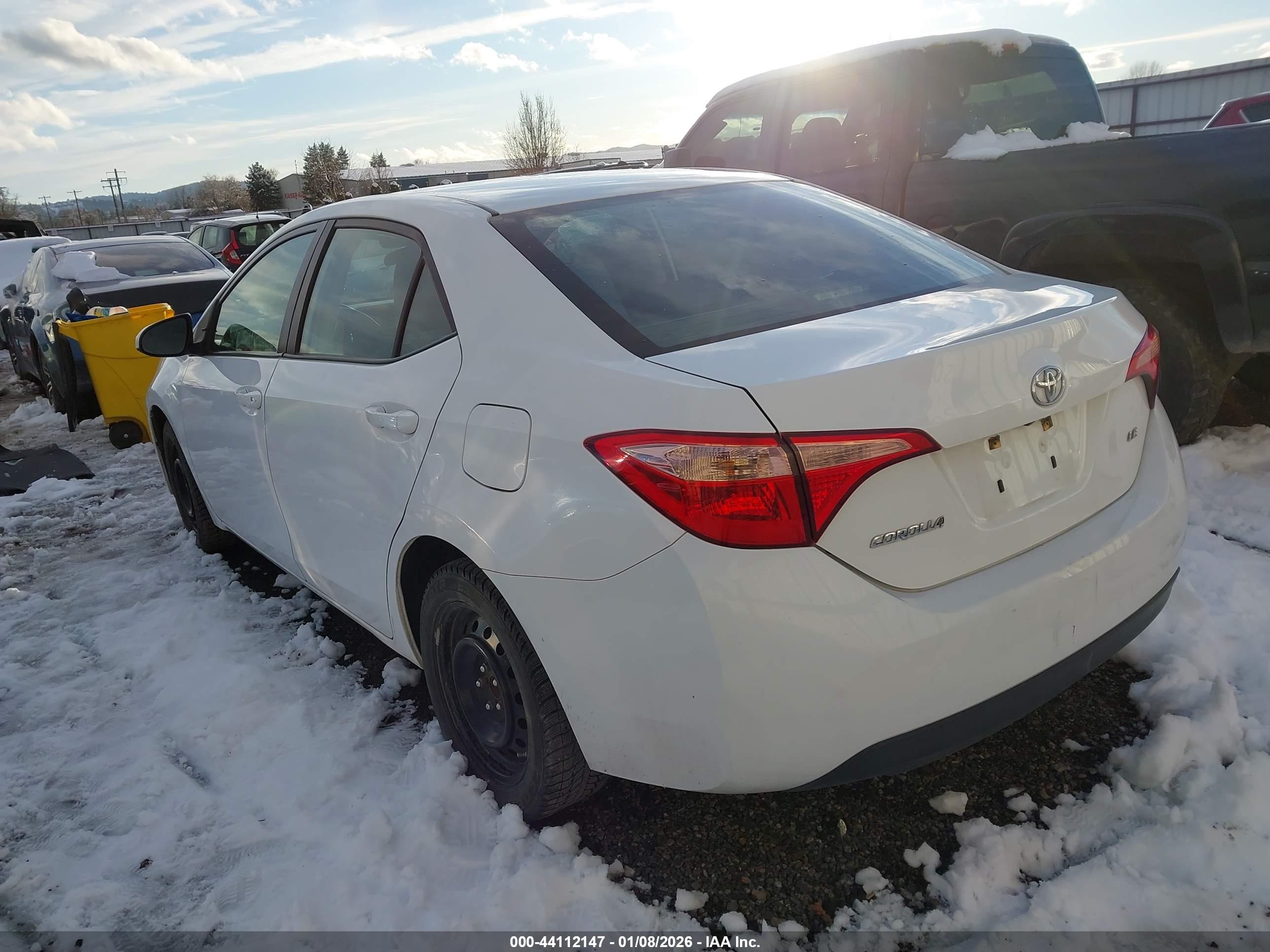 TOYOTA COROLLA image 3