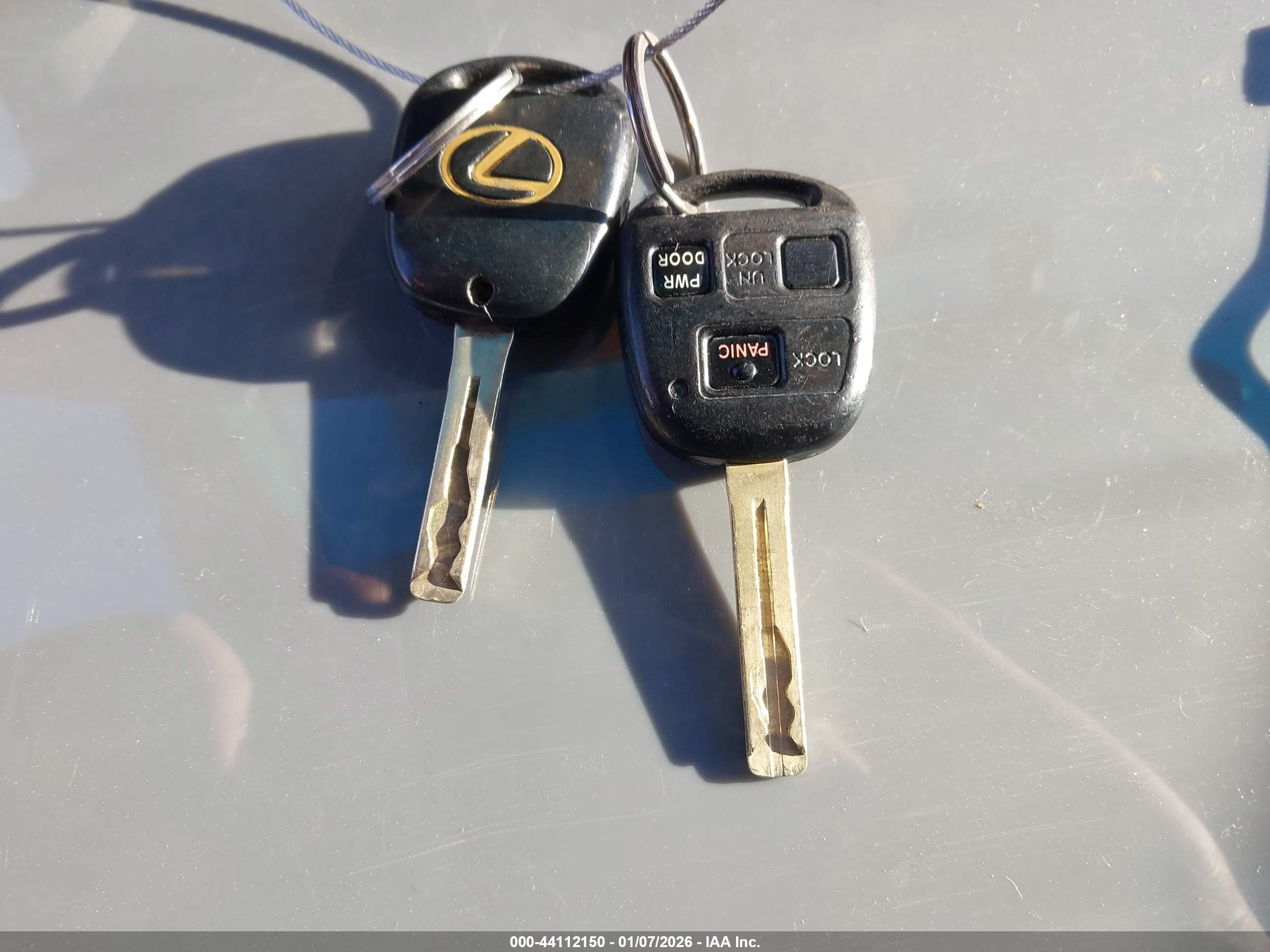LEXUS RX image 11
