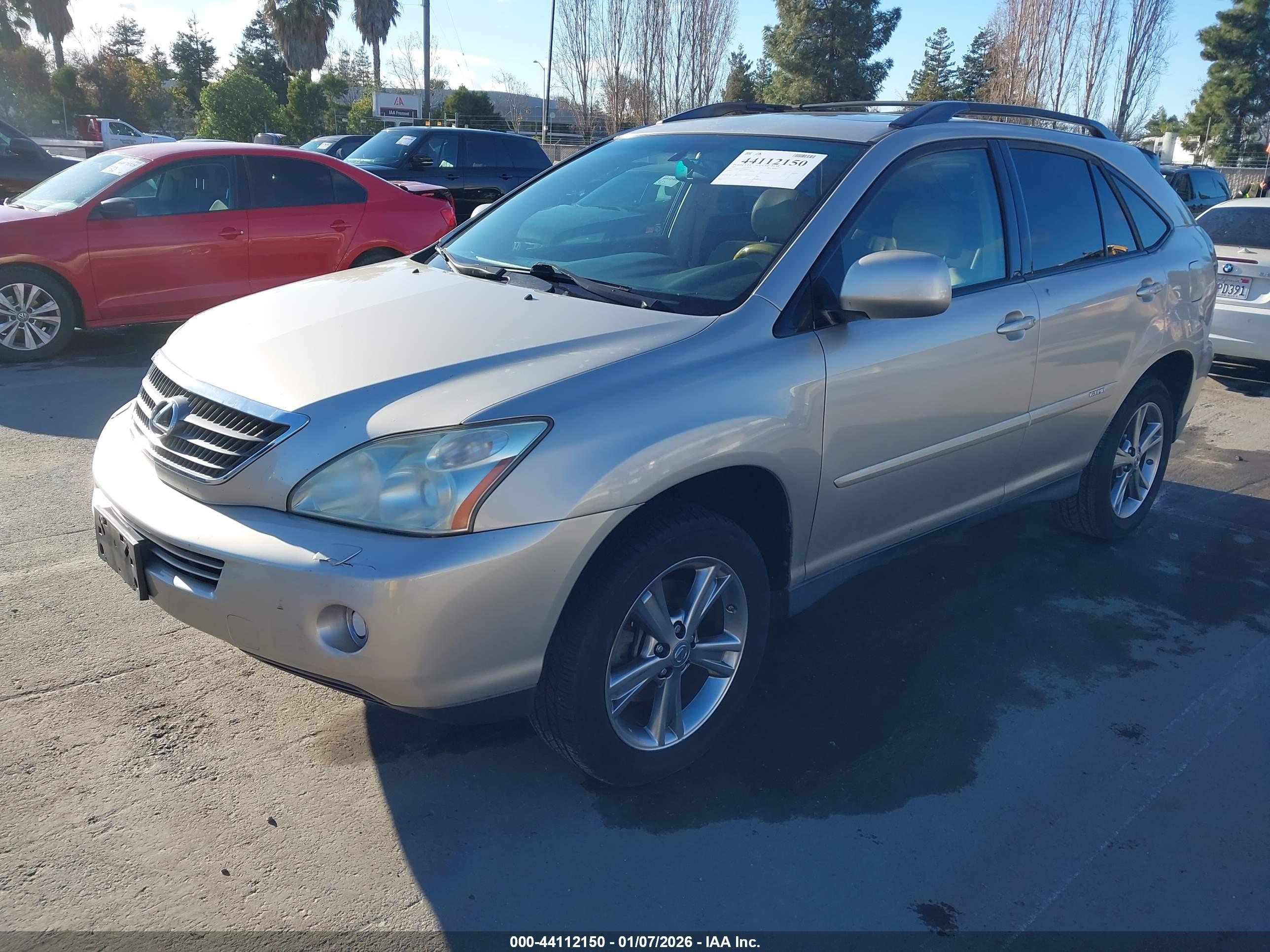 LEXUS RX image 2