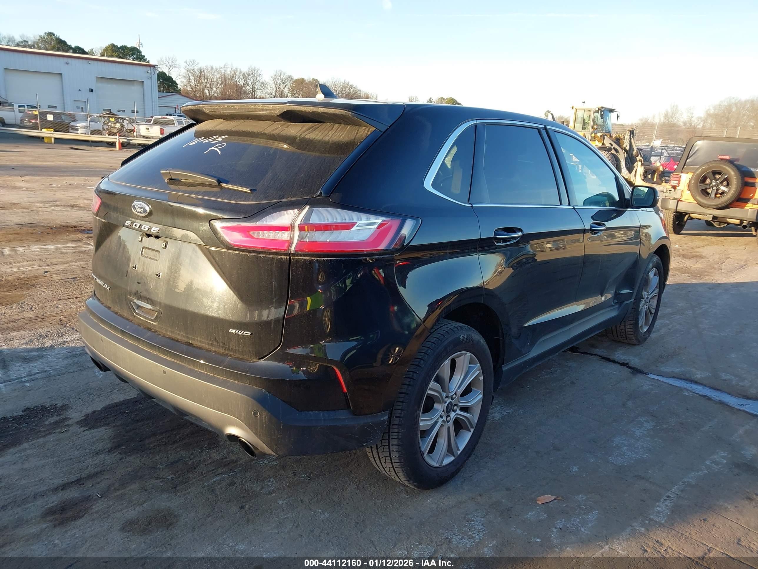 FORD EDGE image 4