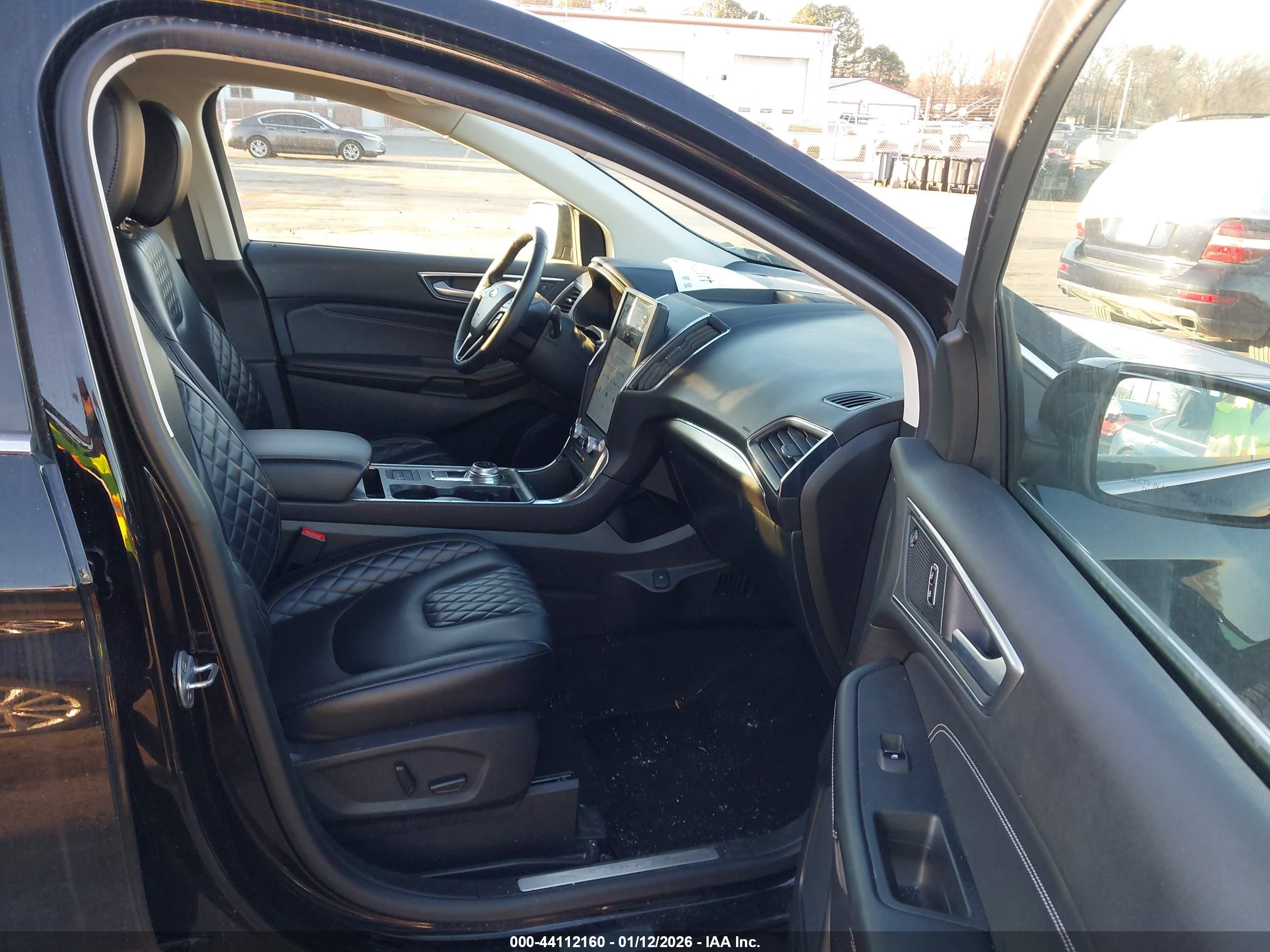 FORD EDGE image 5