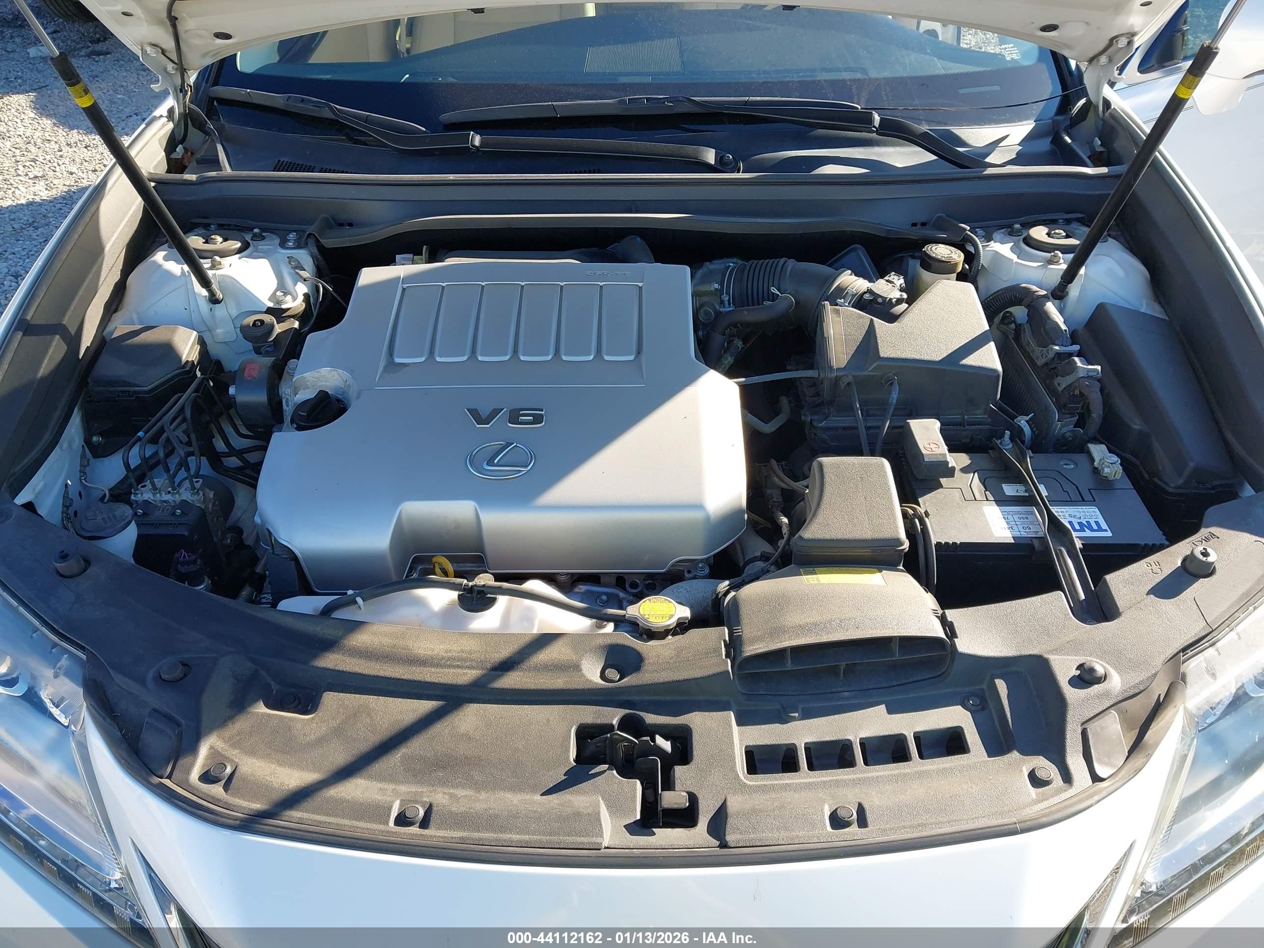 LEXUS ES image 10