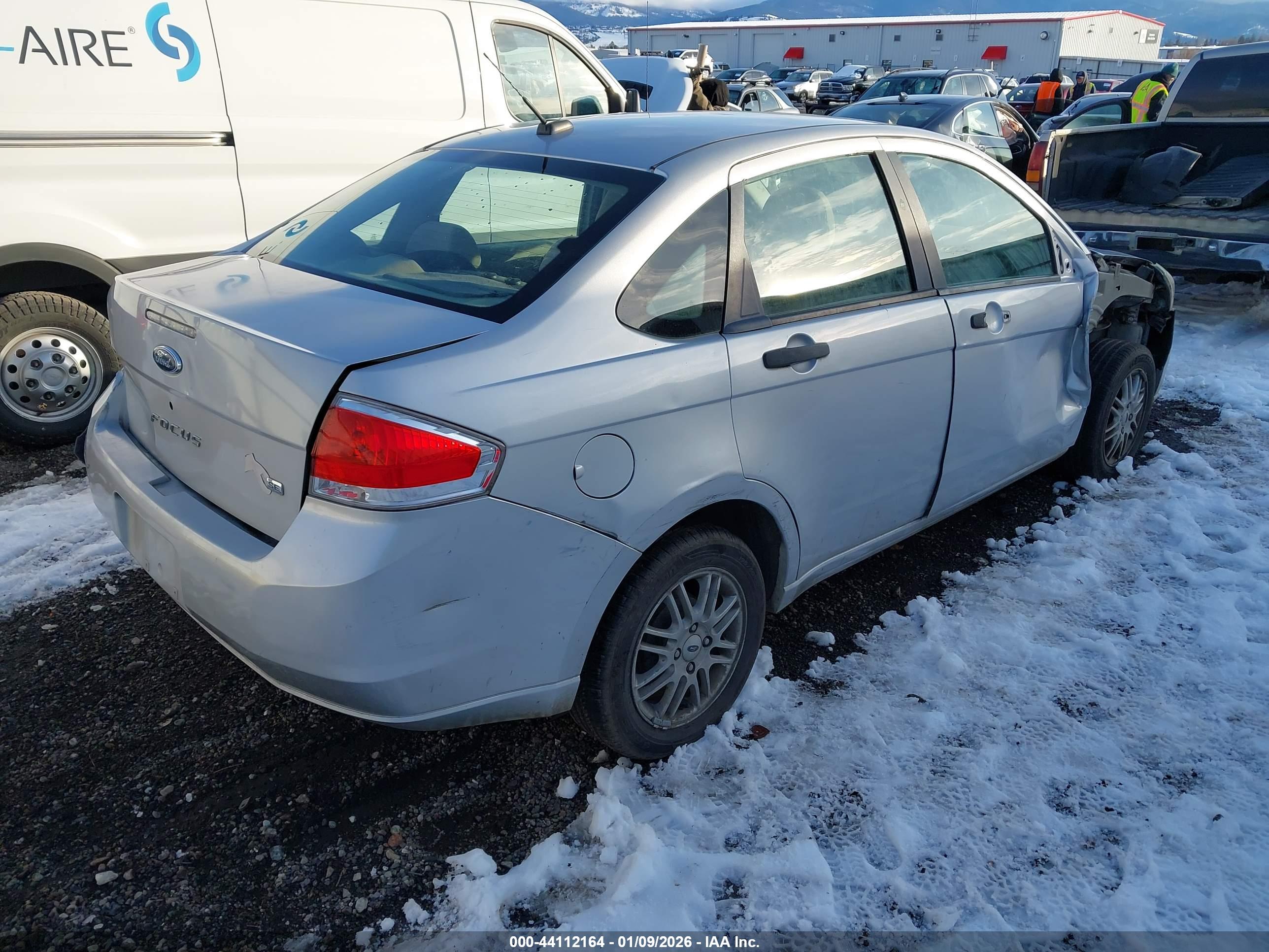 FORD FOCUS image 4