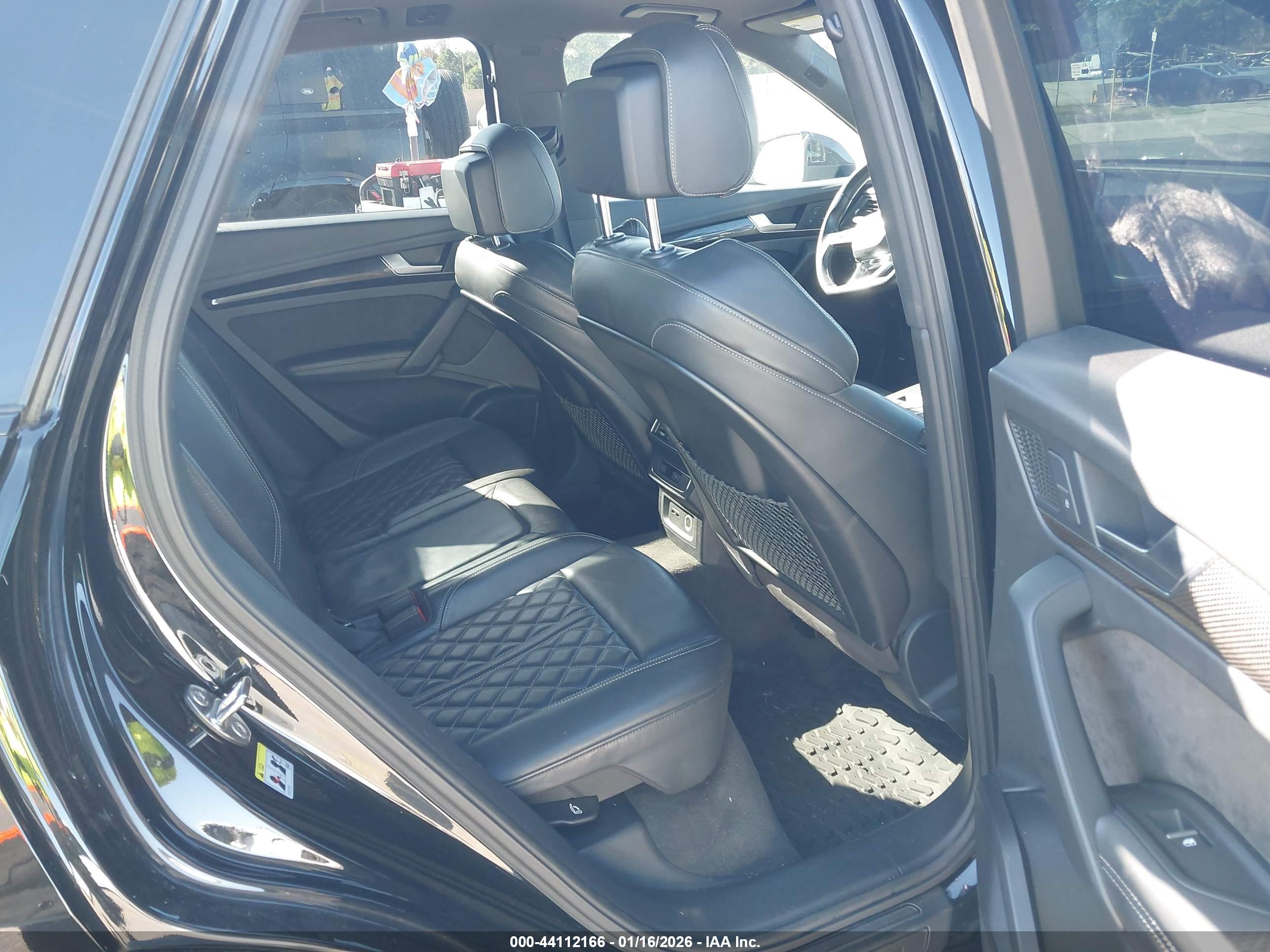 AUDI SQ5 image 8
