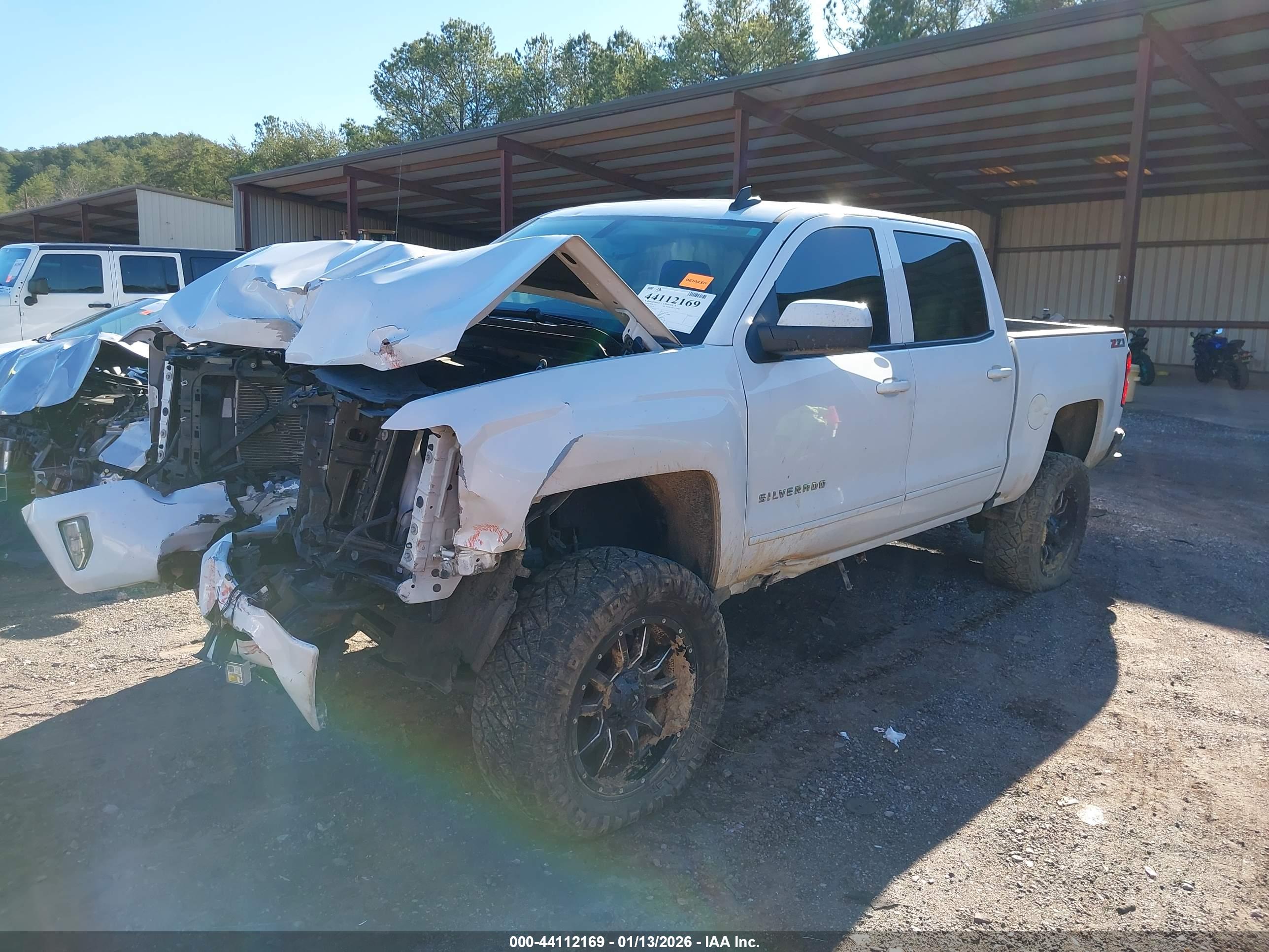 CHEVROLET SILVERADO image 2
