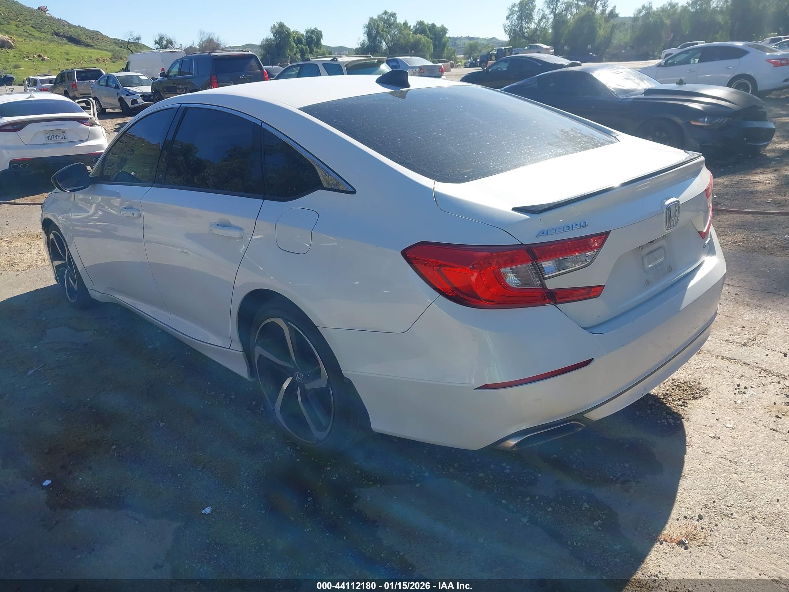 HONDA ACCORD image 3