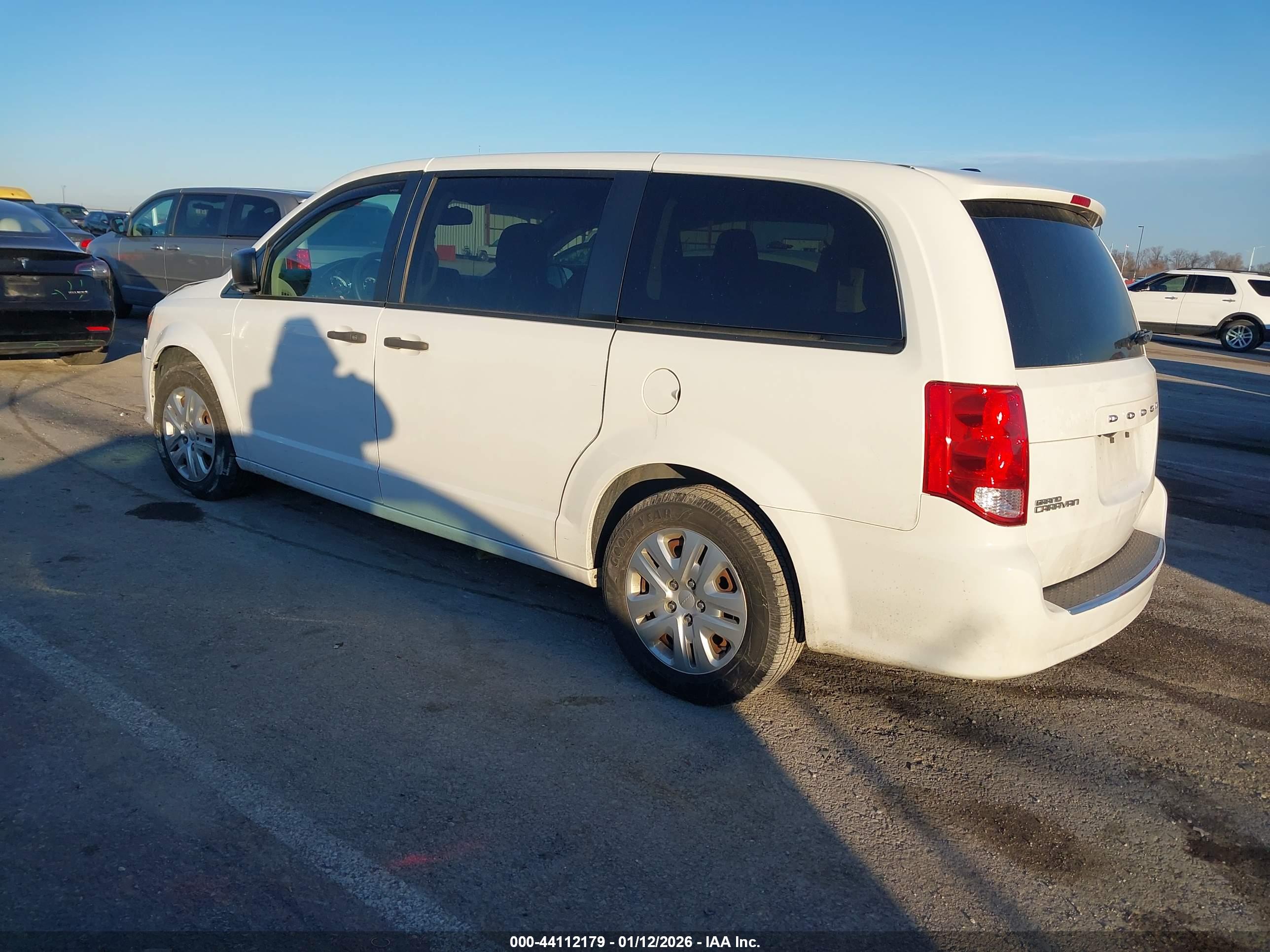 DODGE GRAND image 3