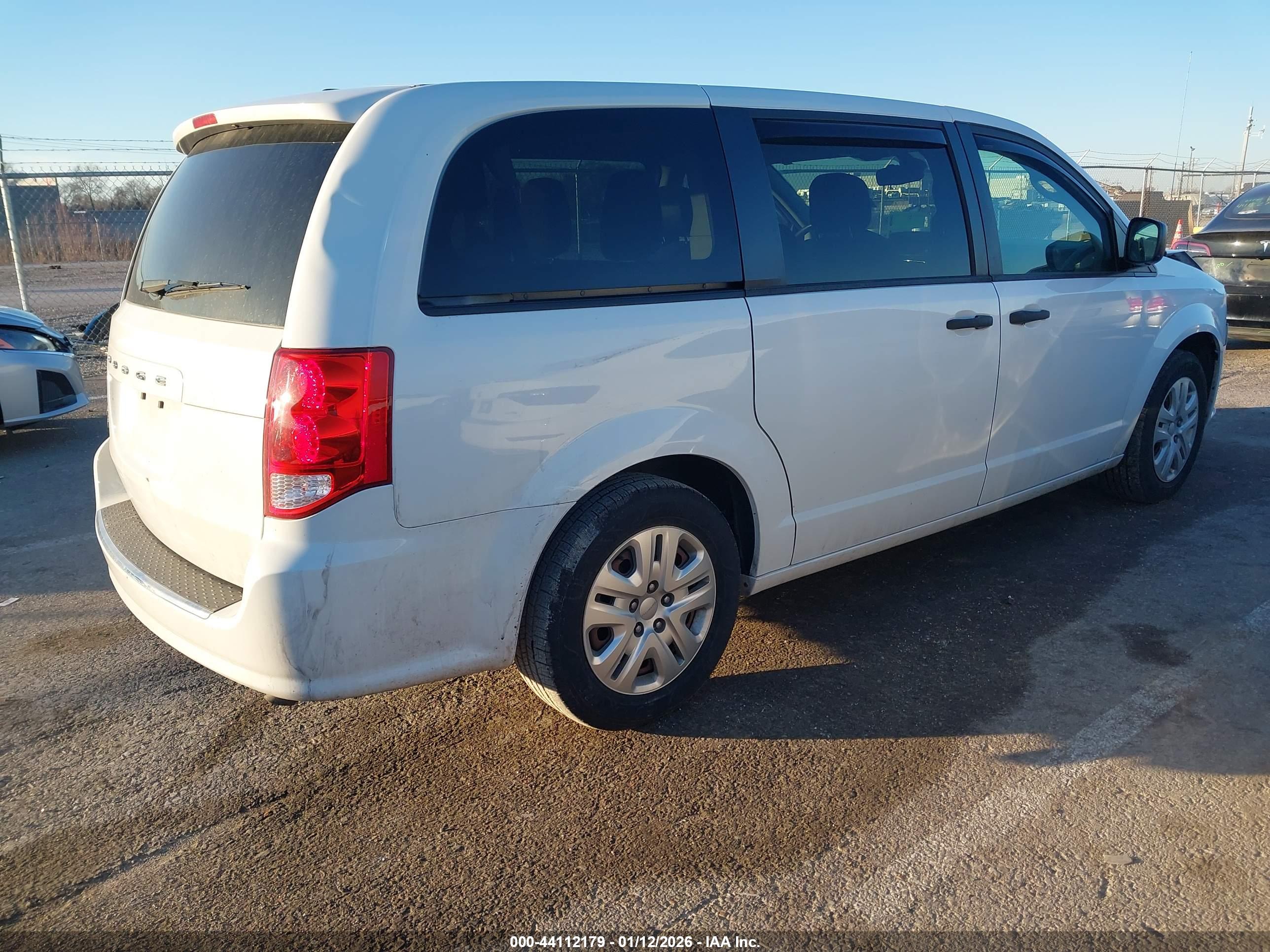 DODGE GRAND image 4