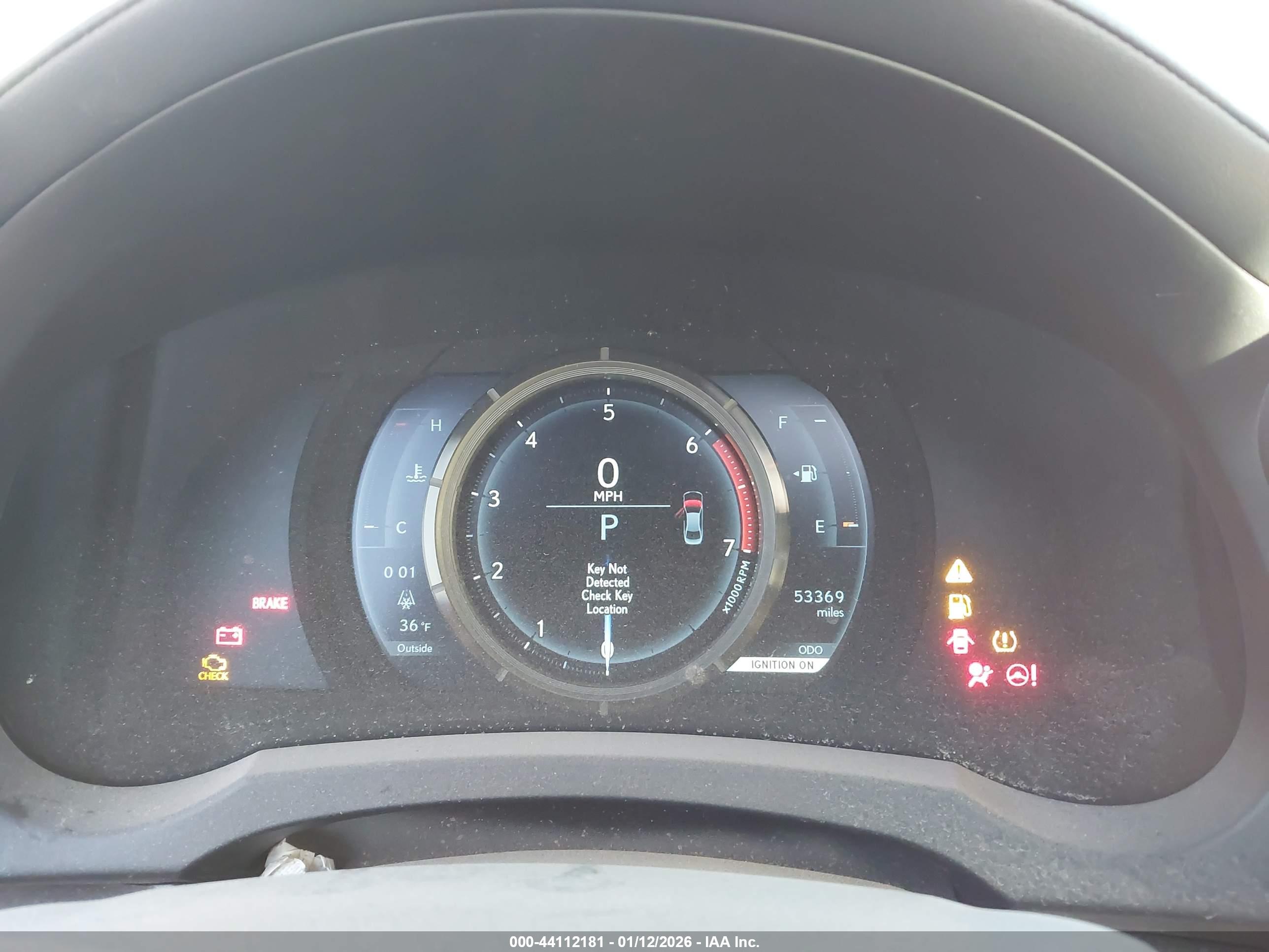 LEXUS IS image 7