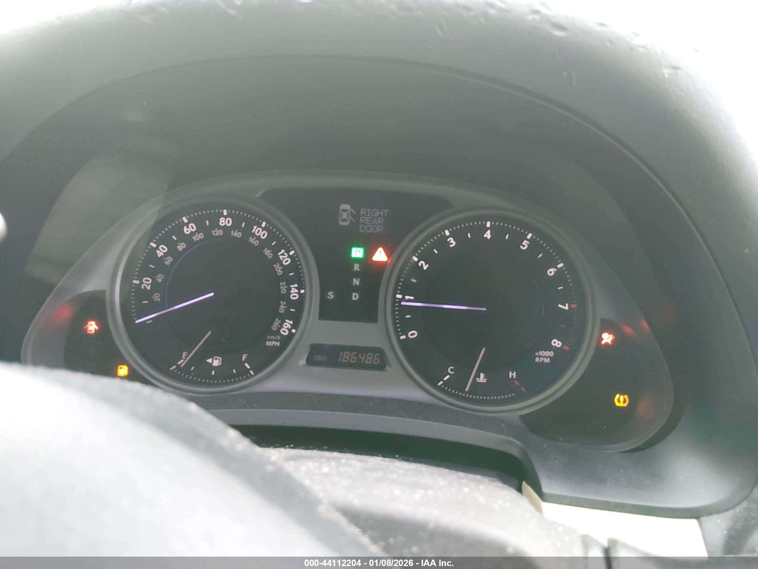 LEXUS IS image 7