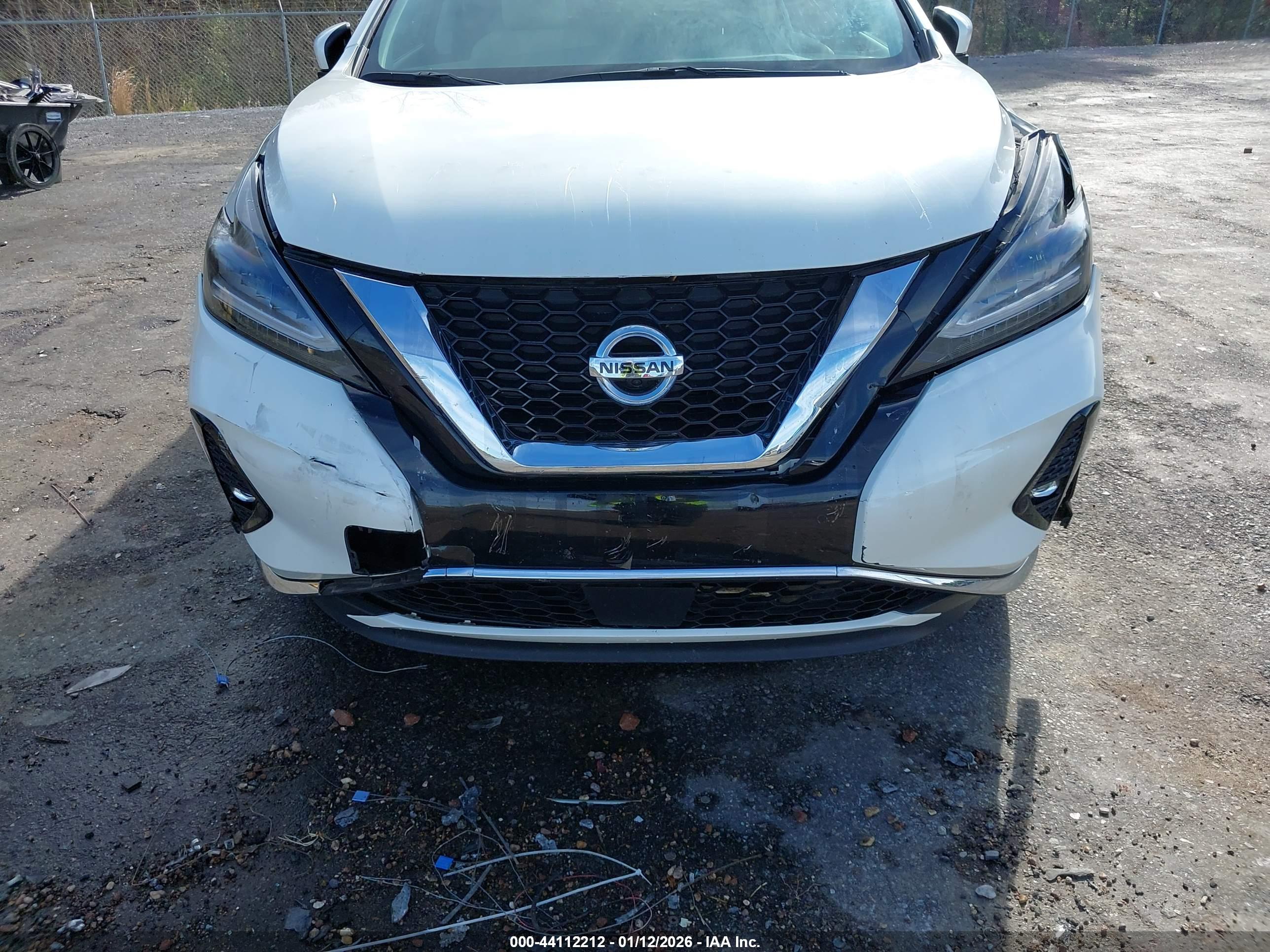 NISSAN MURANO image 6