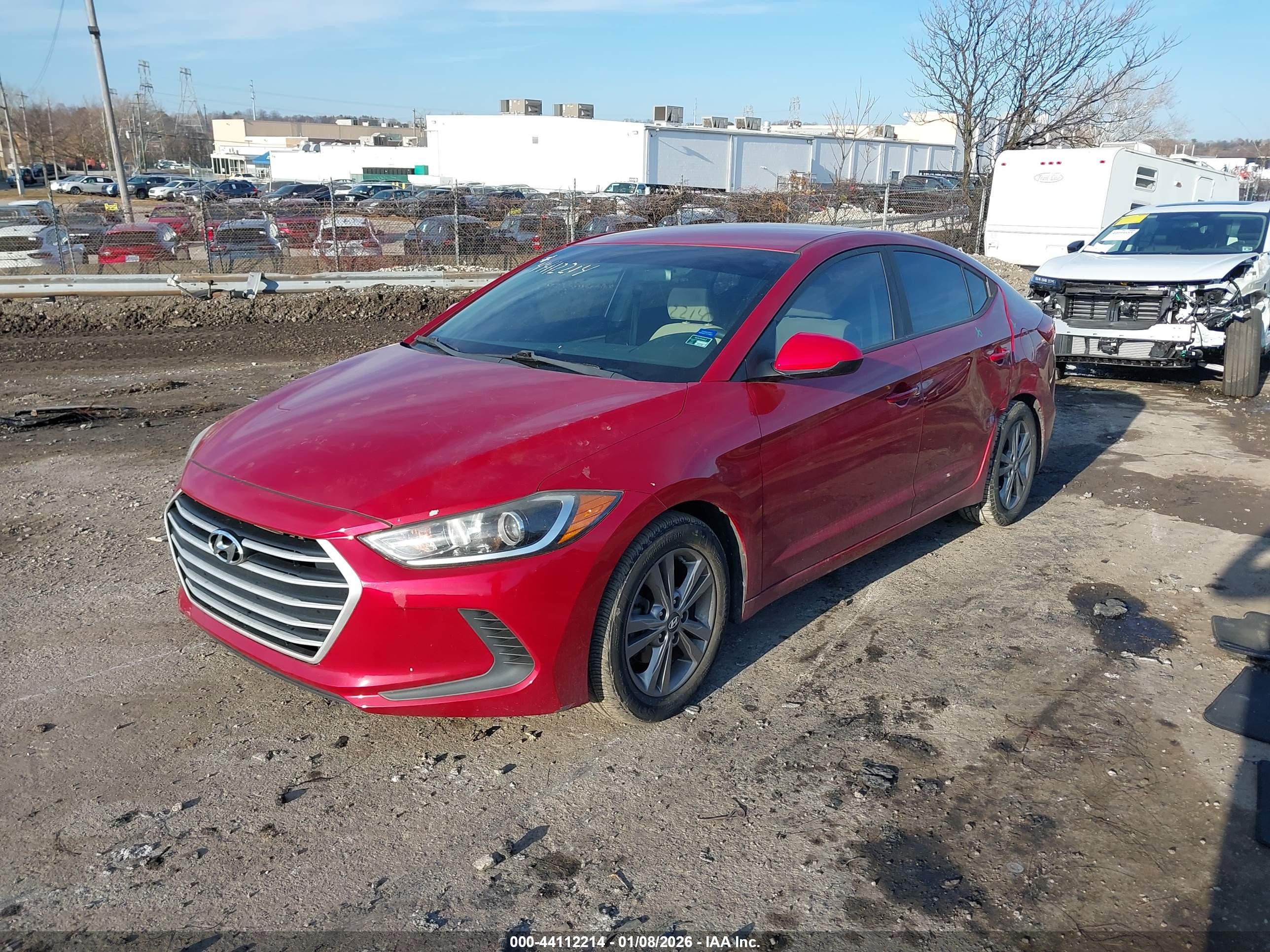 HYUNDAI ELANTRA image 2