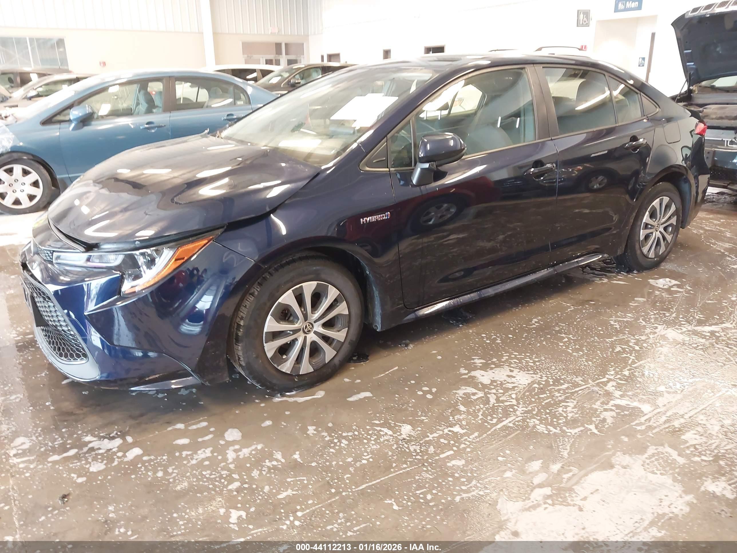 TOYOTA COROLLA image 2