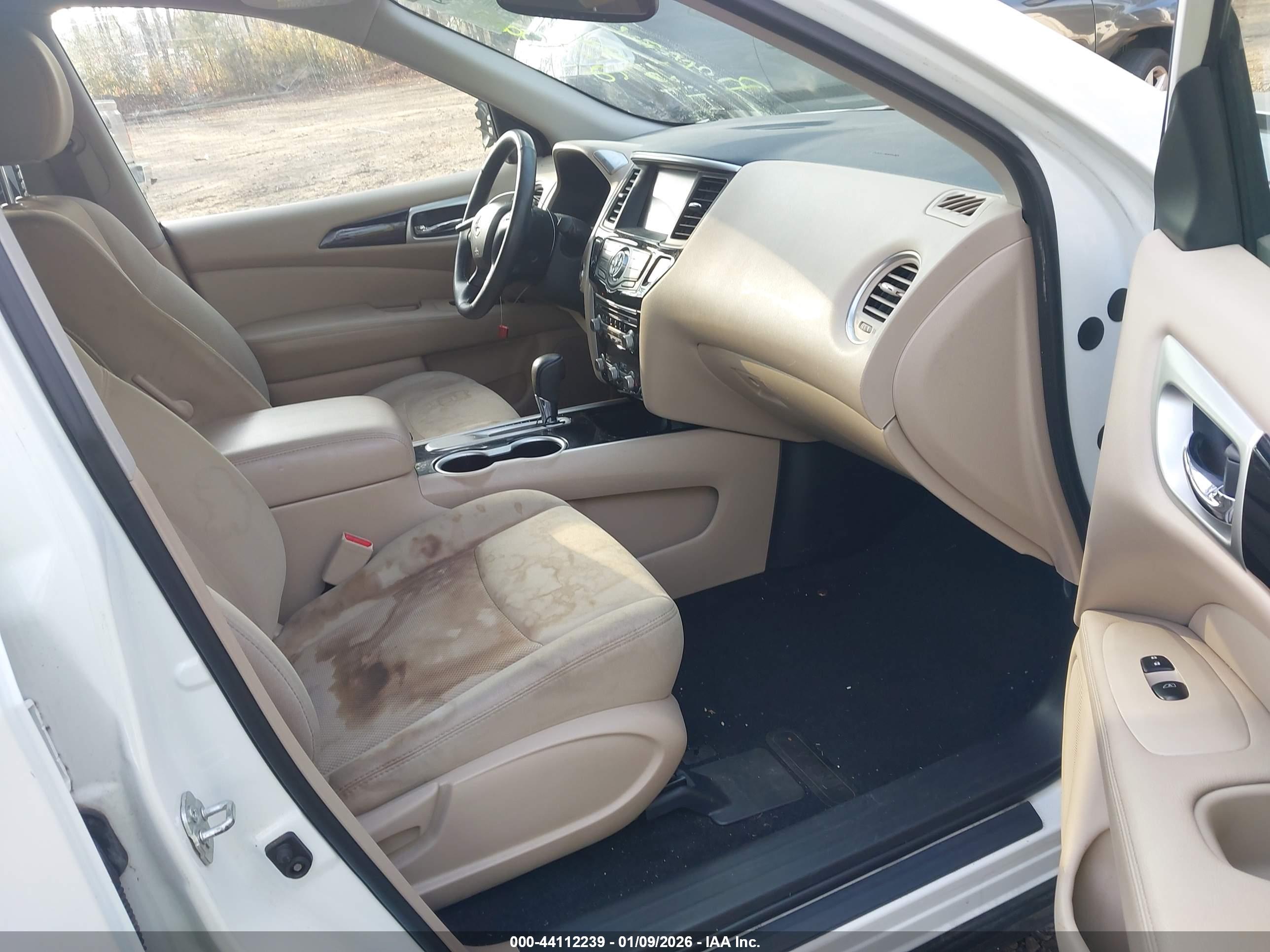 NISSAN PATHFINDER image 5
