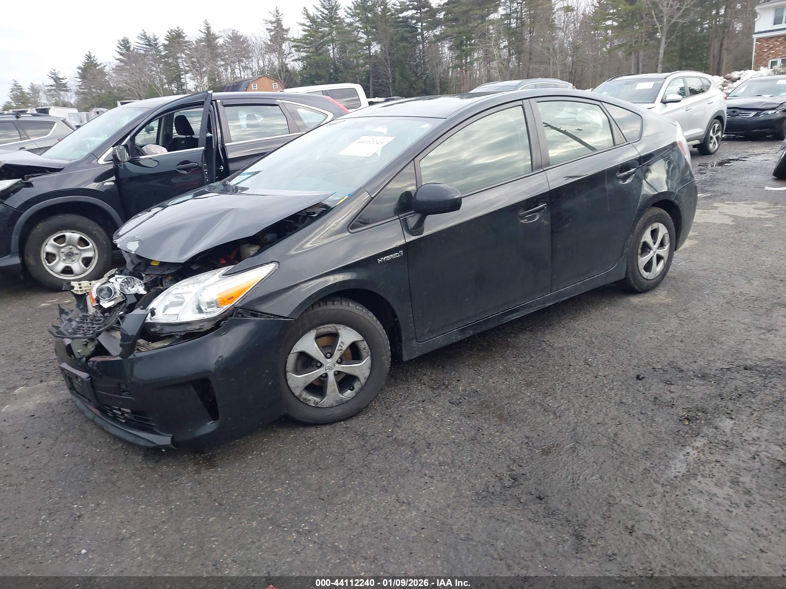 TOYOTA PRIUS image 2