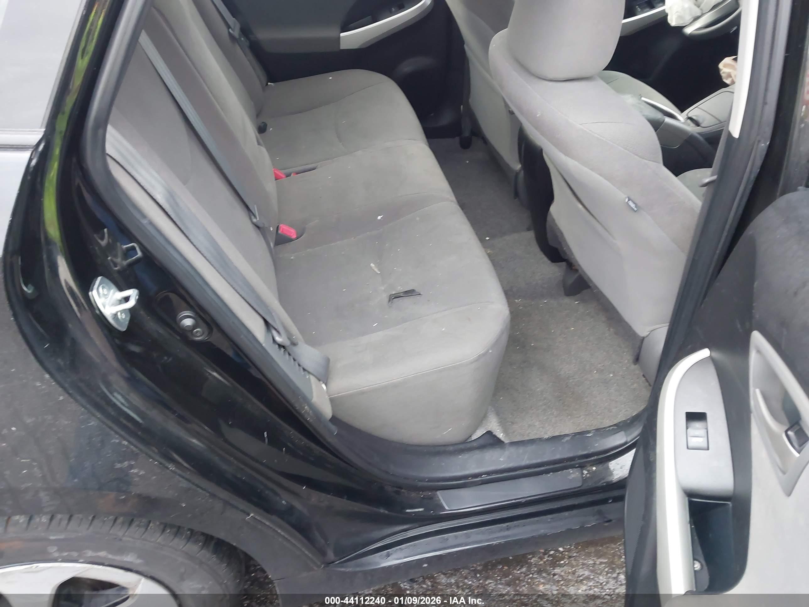 TOYOTA PRIUS image 8