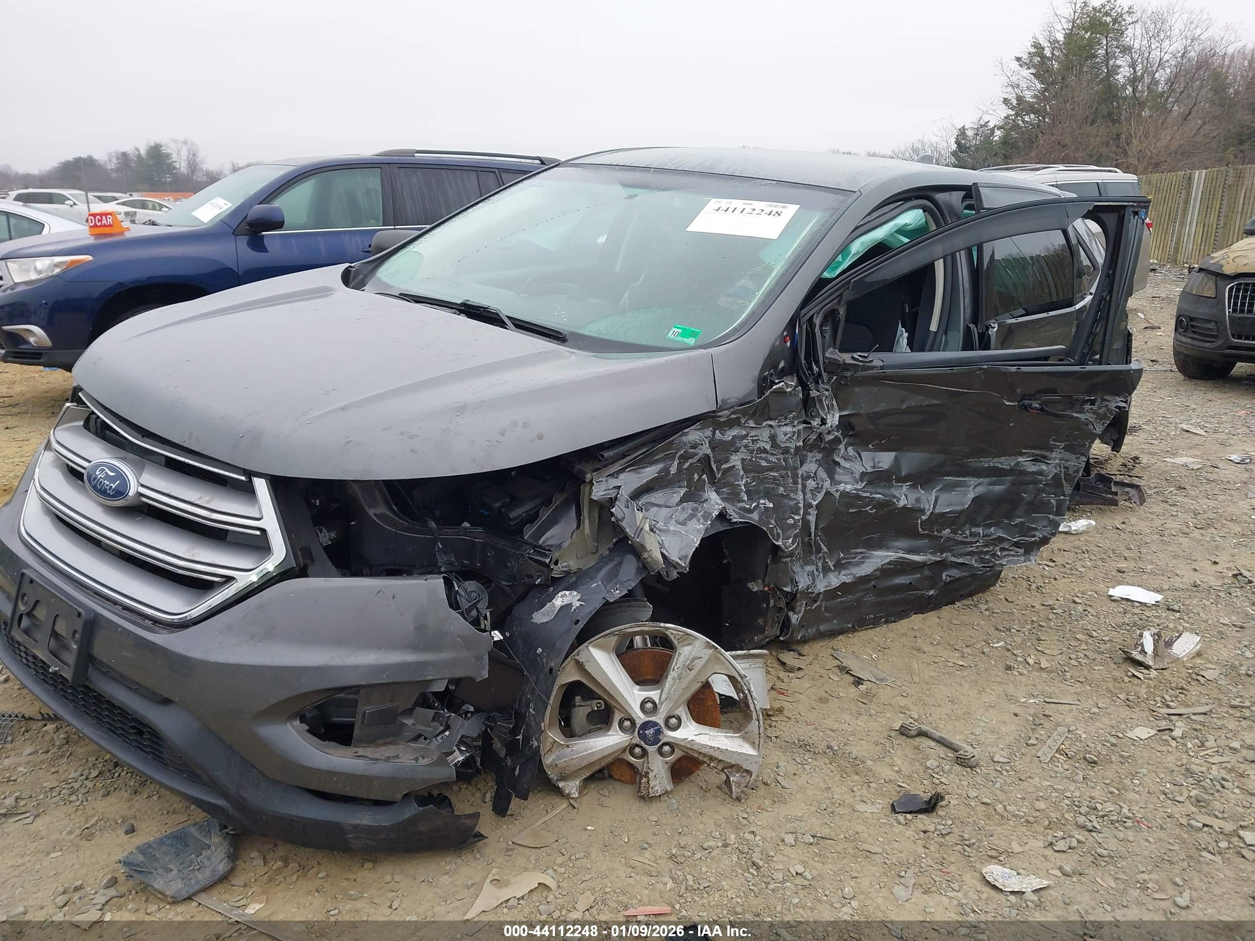 FORD EDGE image 2