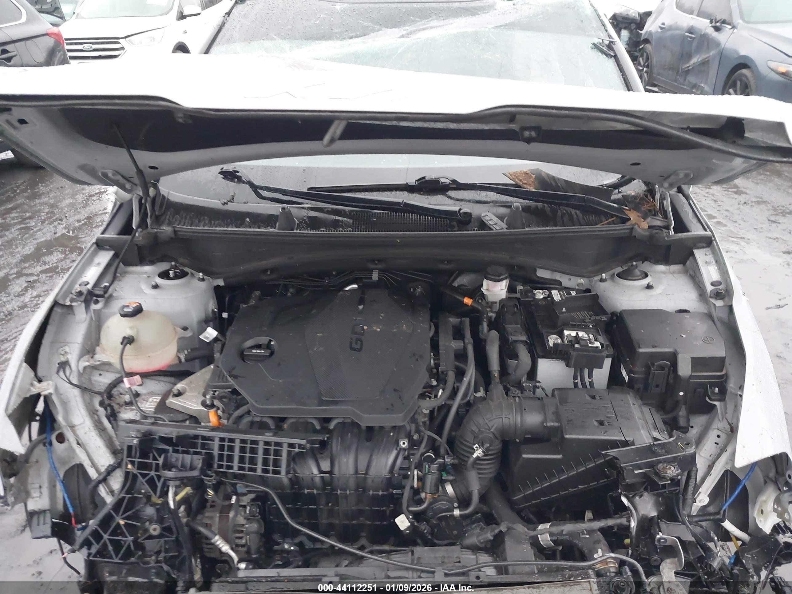 KIA SPORTAGE image 10