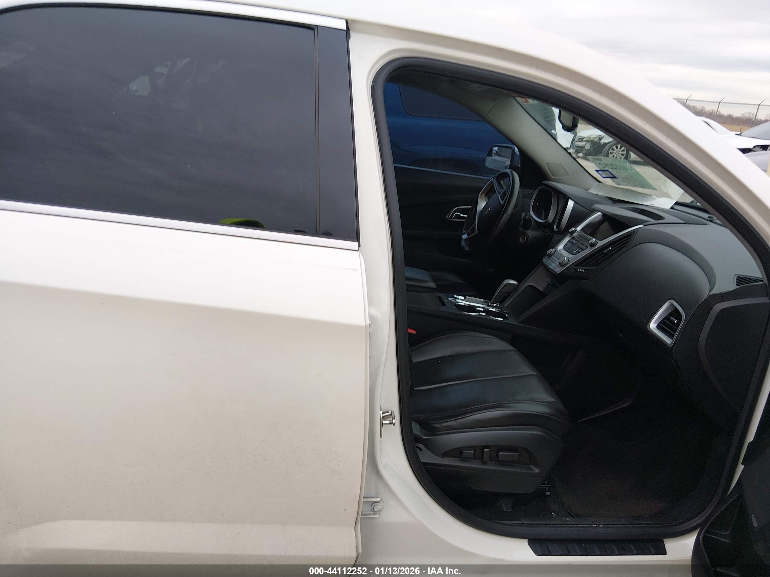 CHEVROLET EQUINOX image 5