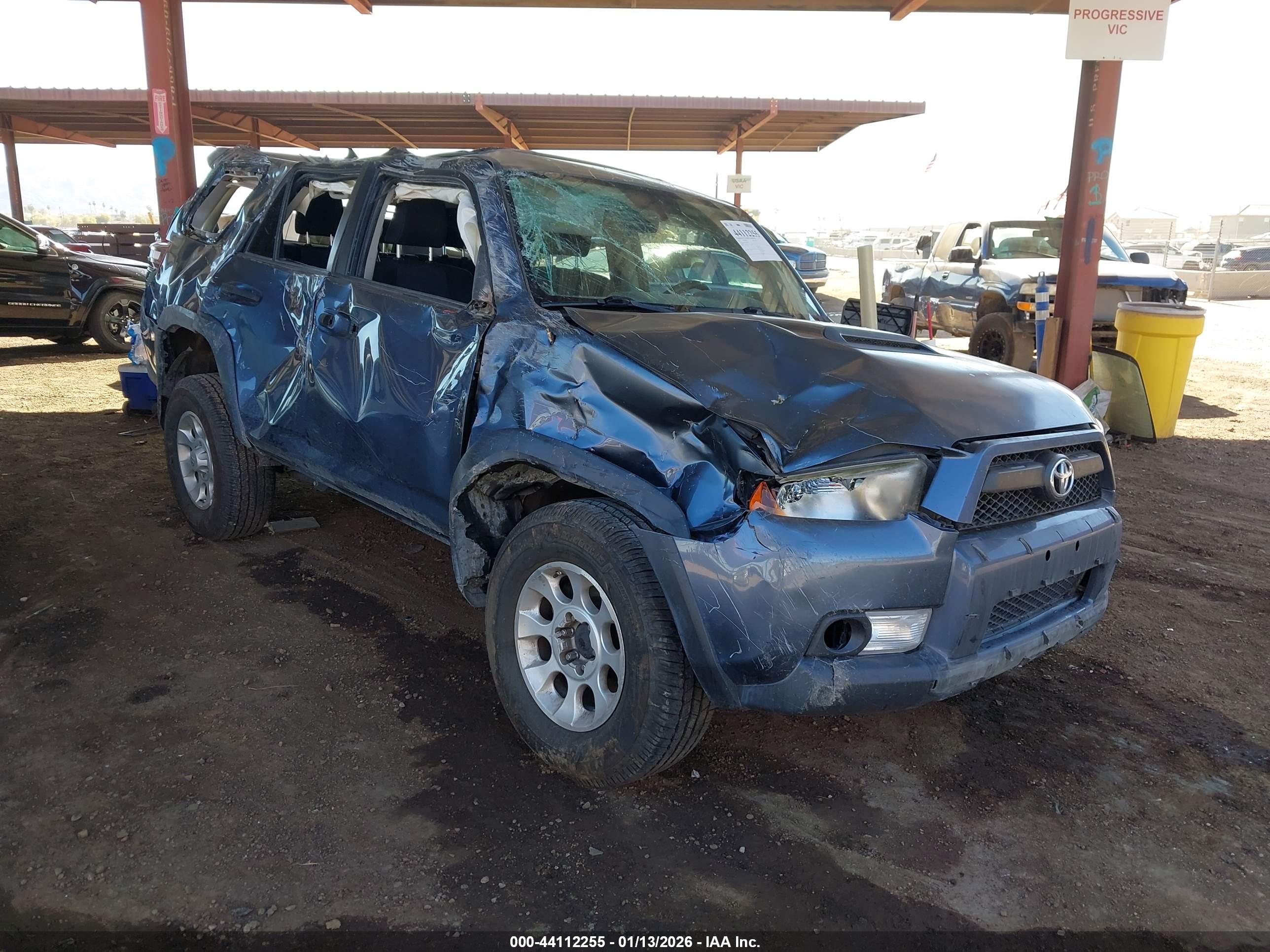 TOYOTA 4RUNNER image 6