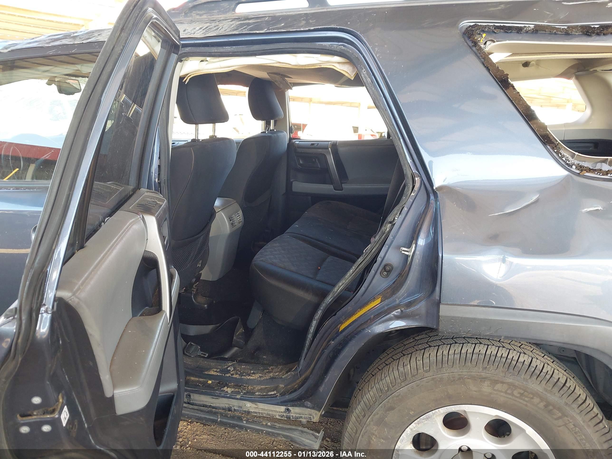 TOYOTA 4RUNNER image 8