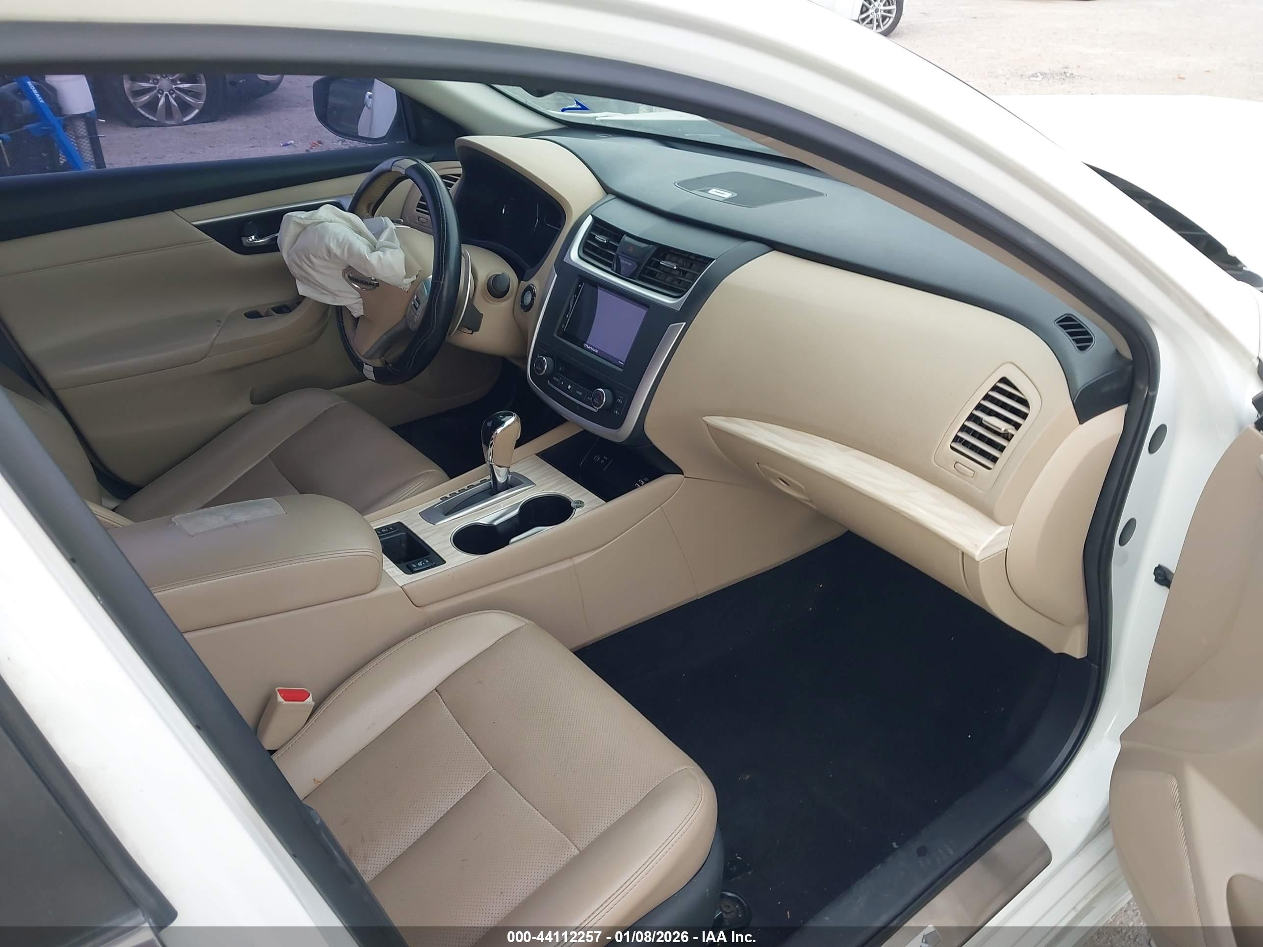 NISSAN ALTIMA image 5