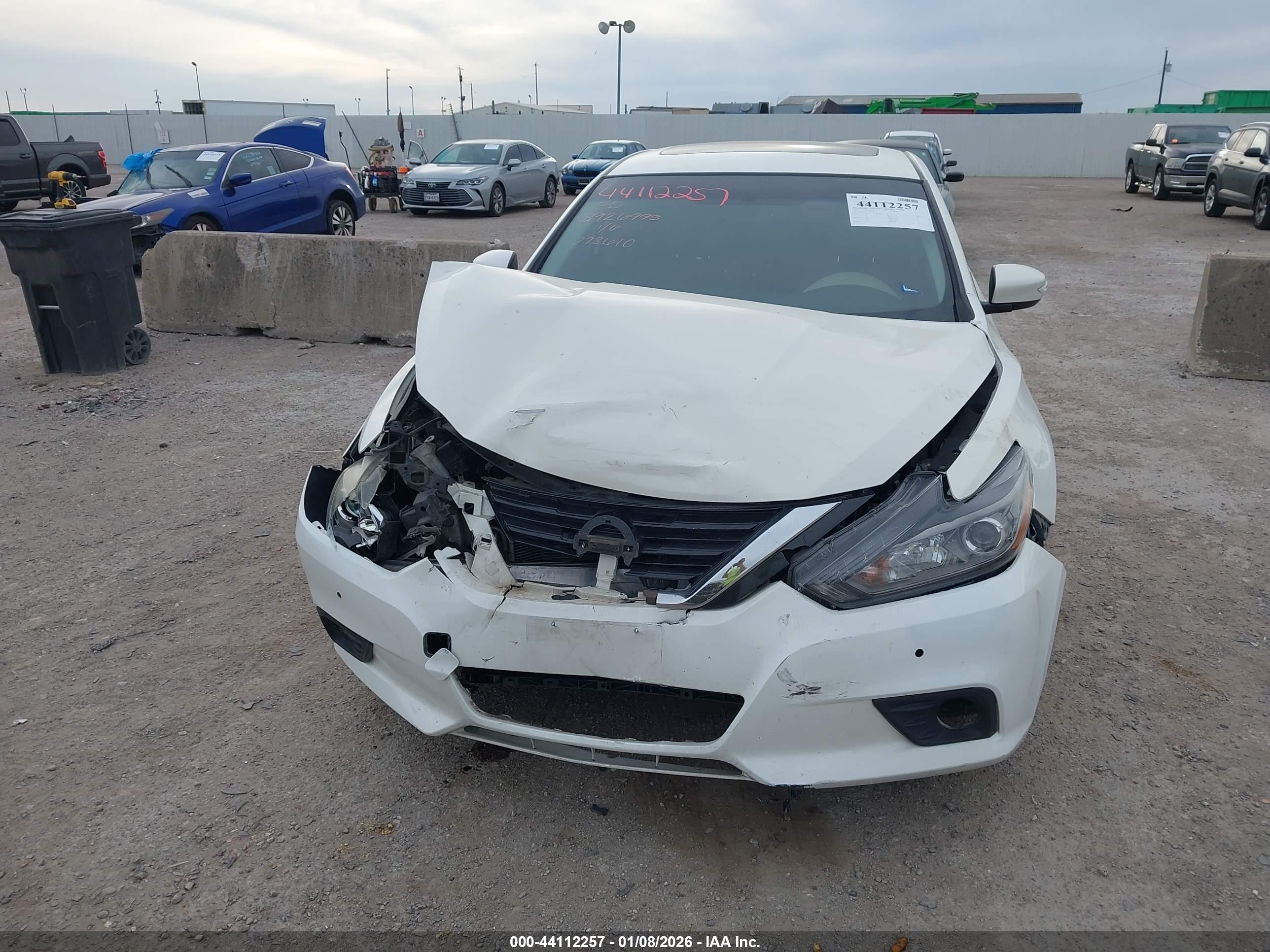 NISSAN ALTIMA image 6
