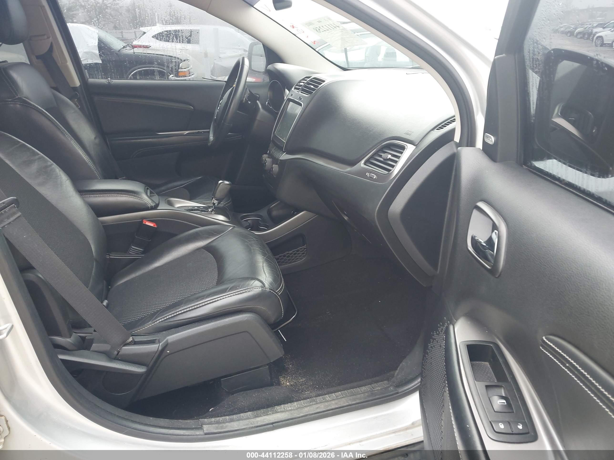 DODGE JOURNEY image 5