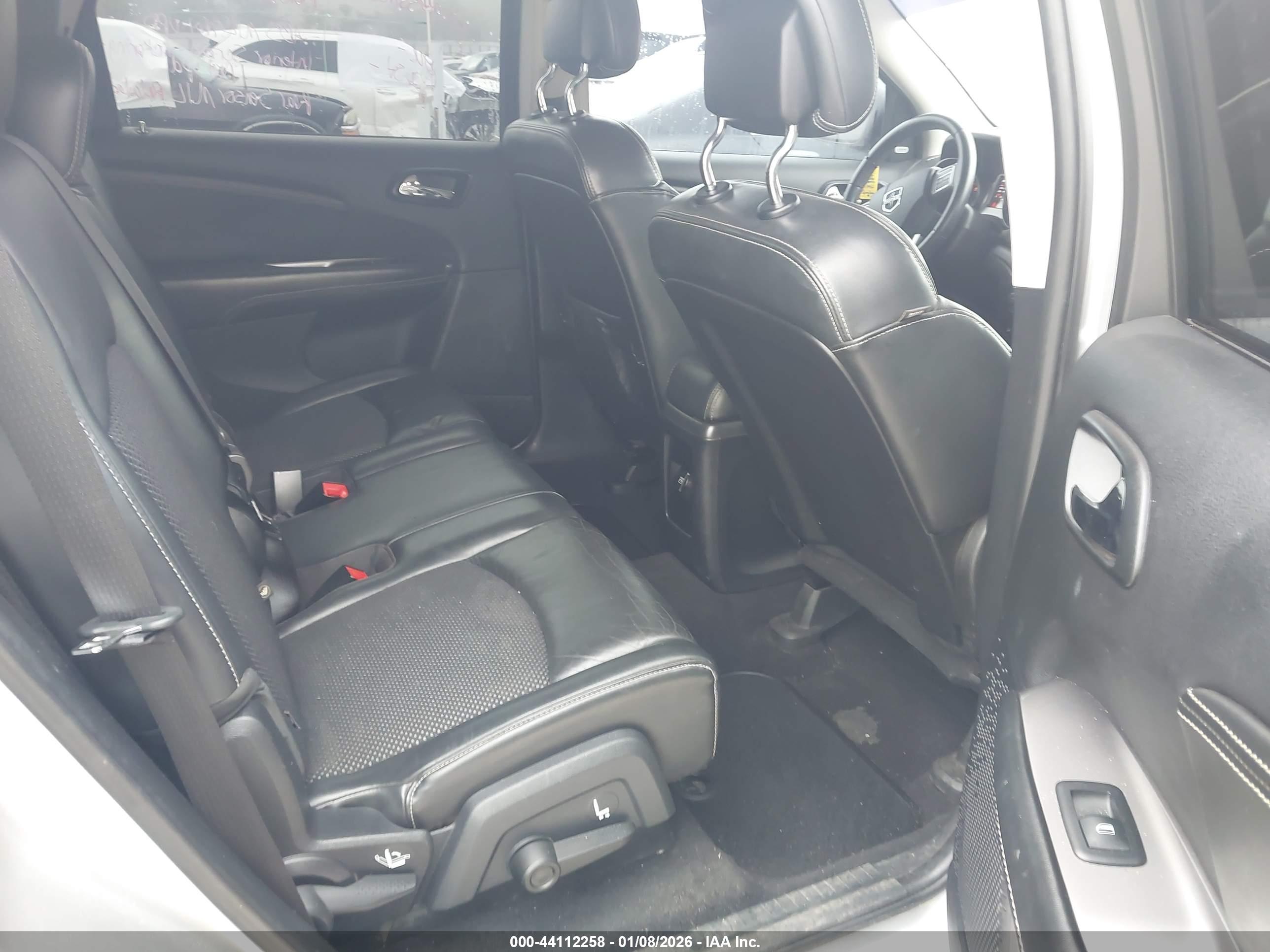 DODGE JOURNEY image 8