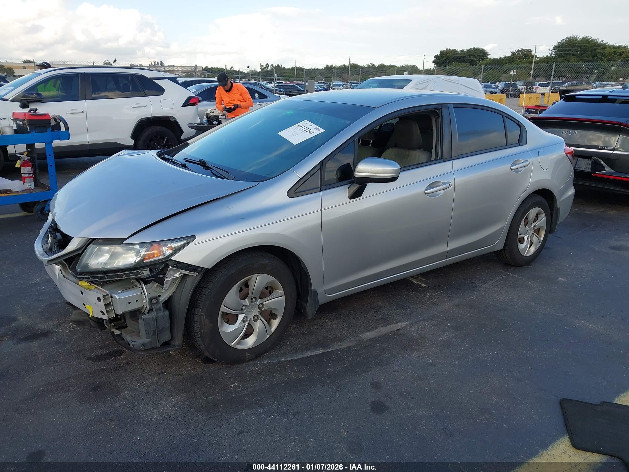 HONDA CIVIC image 2