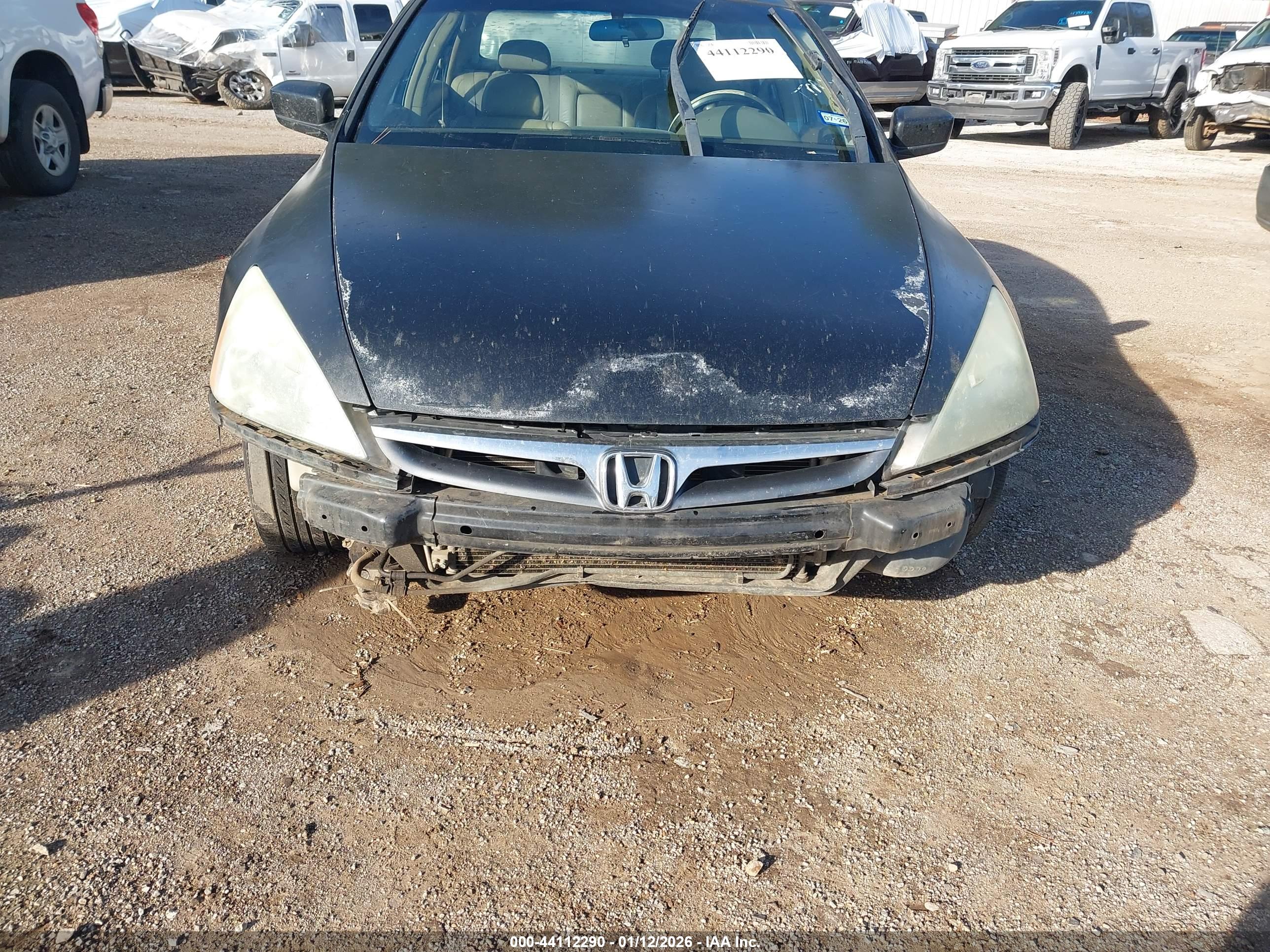 HONDA ACCORD image 6