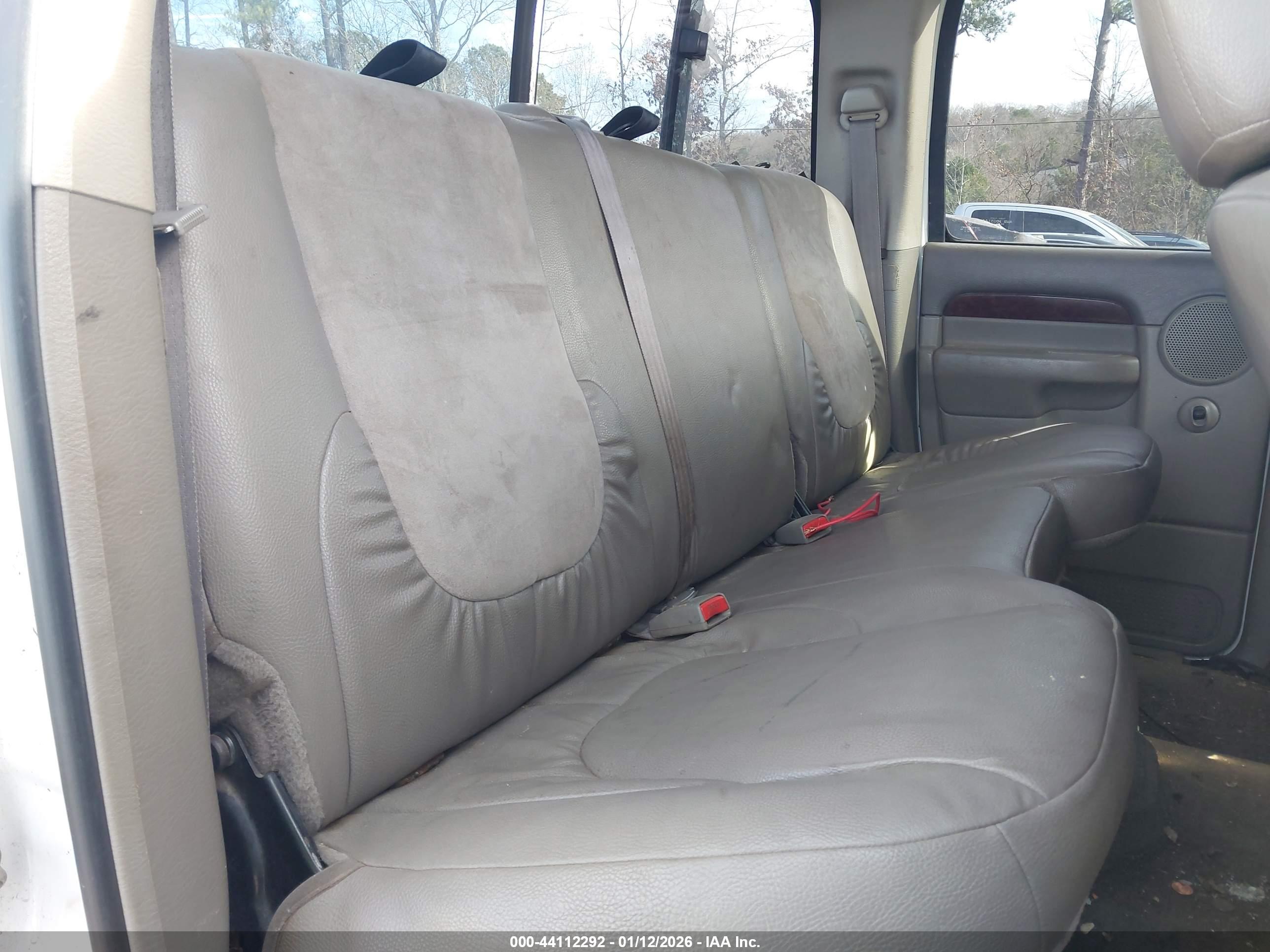 DODGE RAM image 8