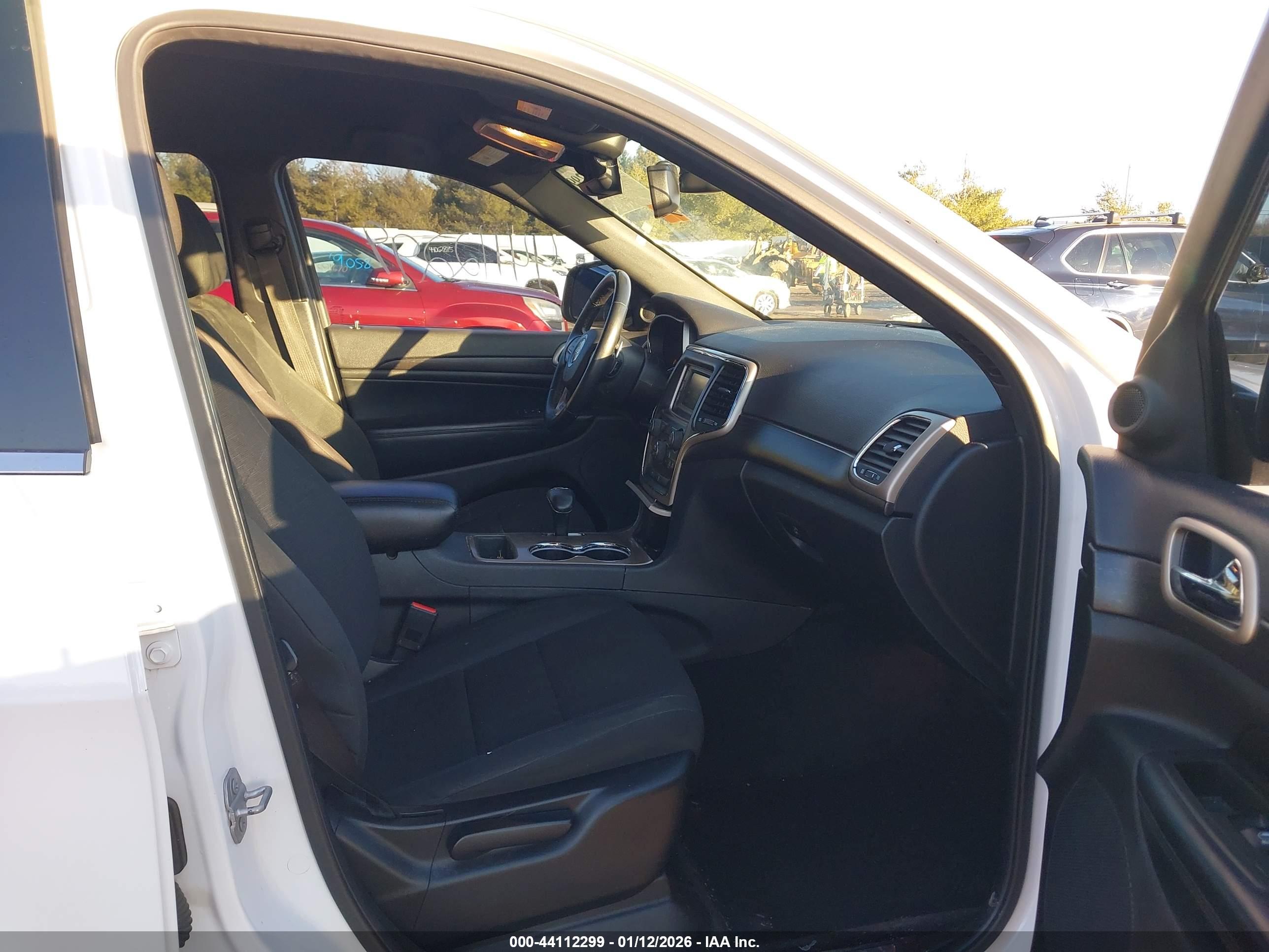 JEEP GRAND image 5