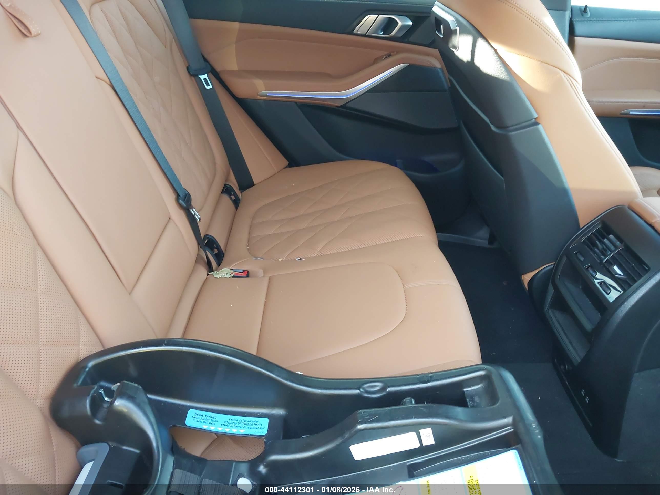 BMW X5 image 8
