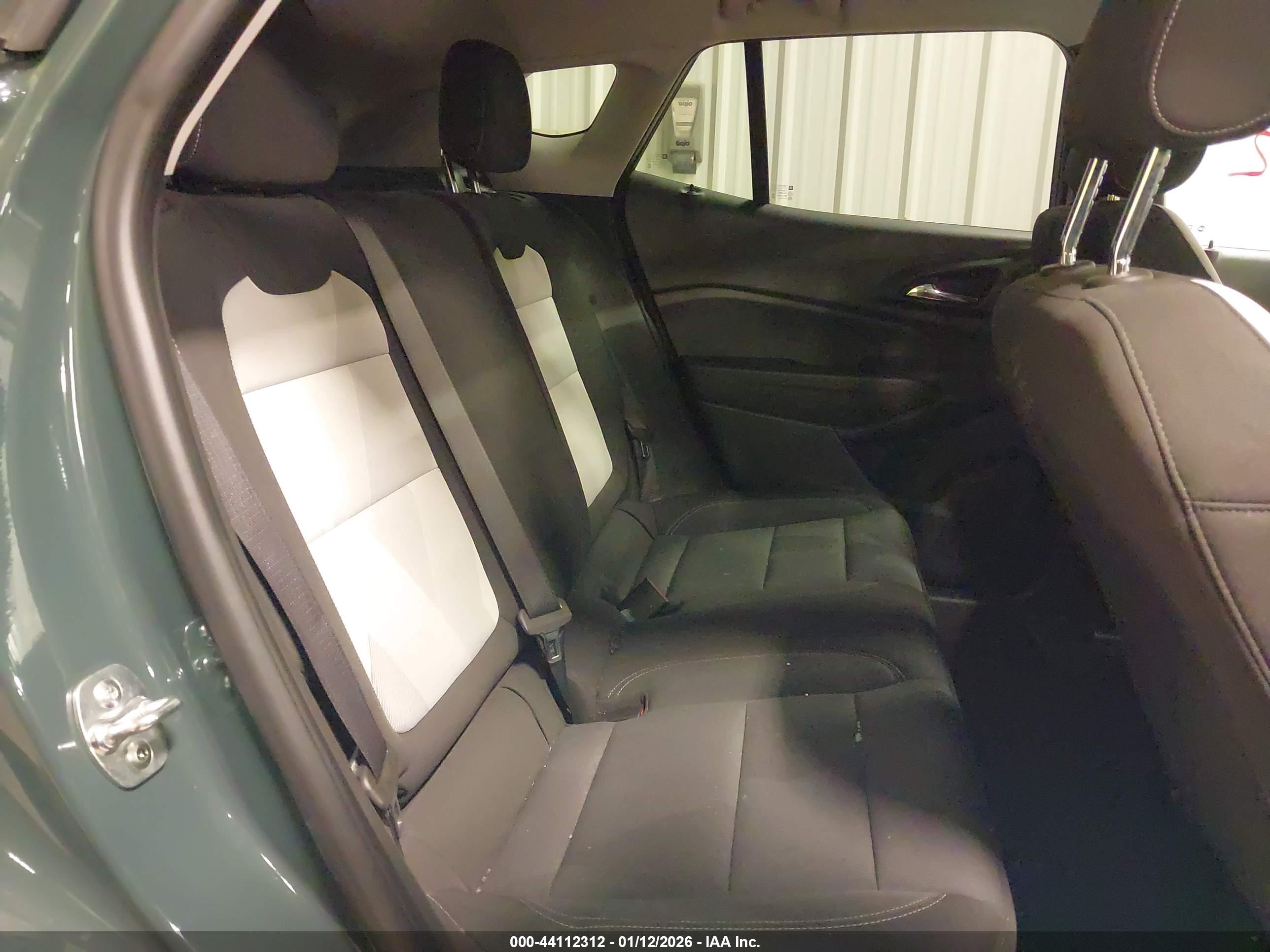 CHEVROLET TRAX image 8