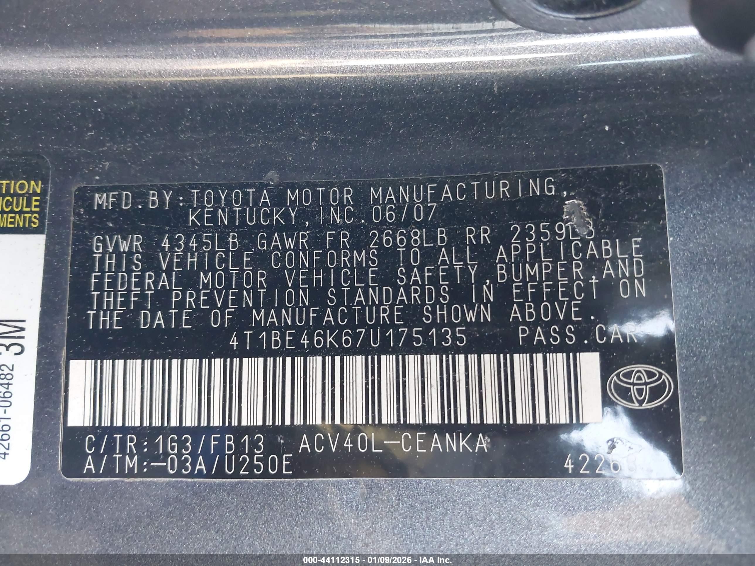TOYOTA CAMRY image 9