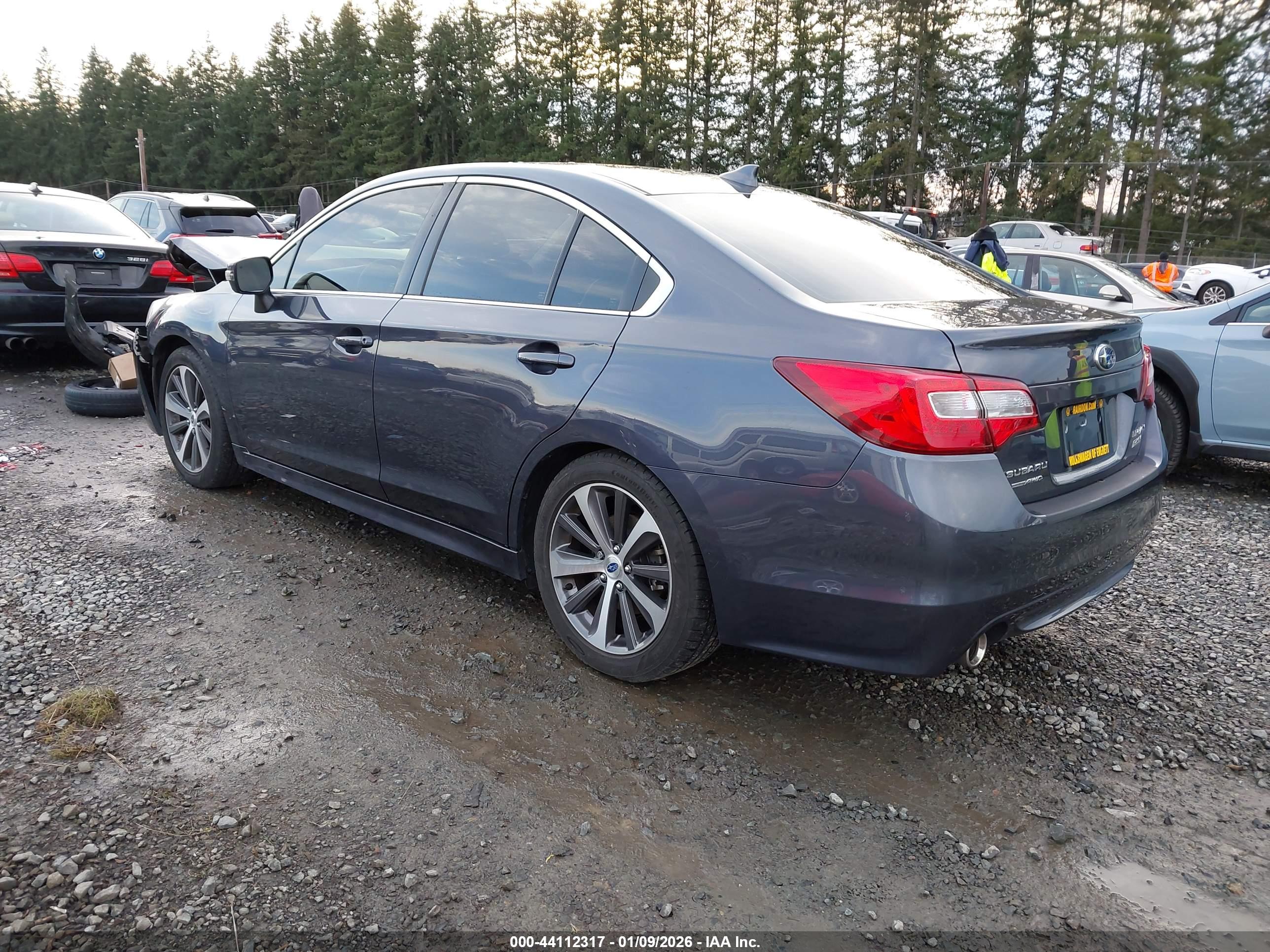 SUBARU LEGACY image 3