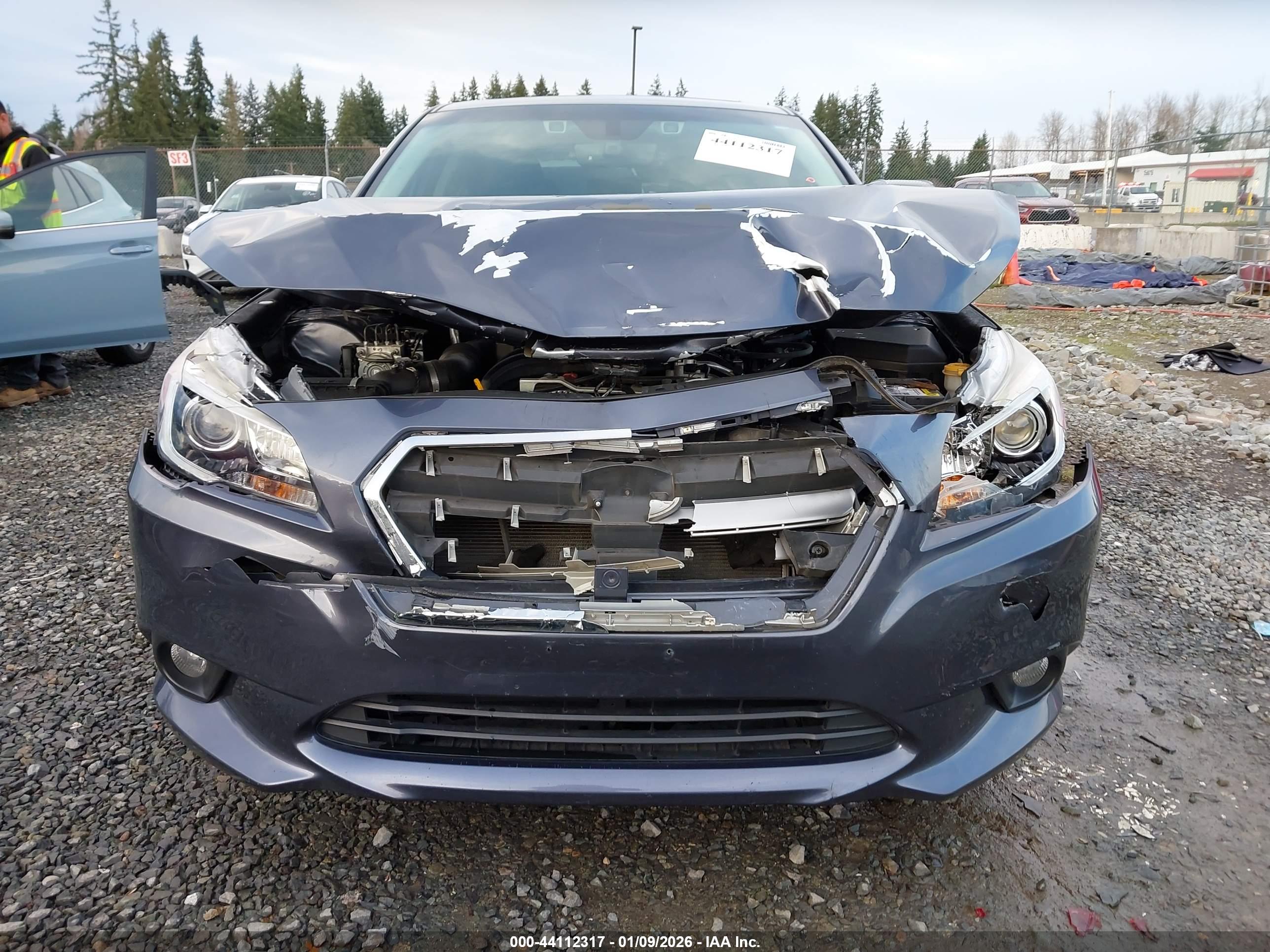 SUBARU LEGACY image 6