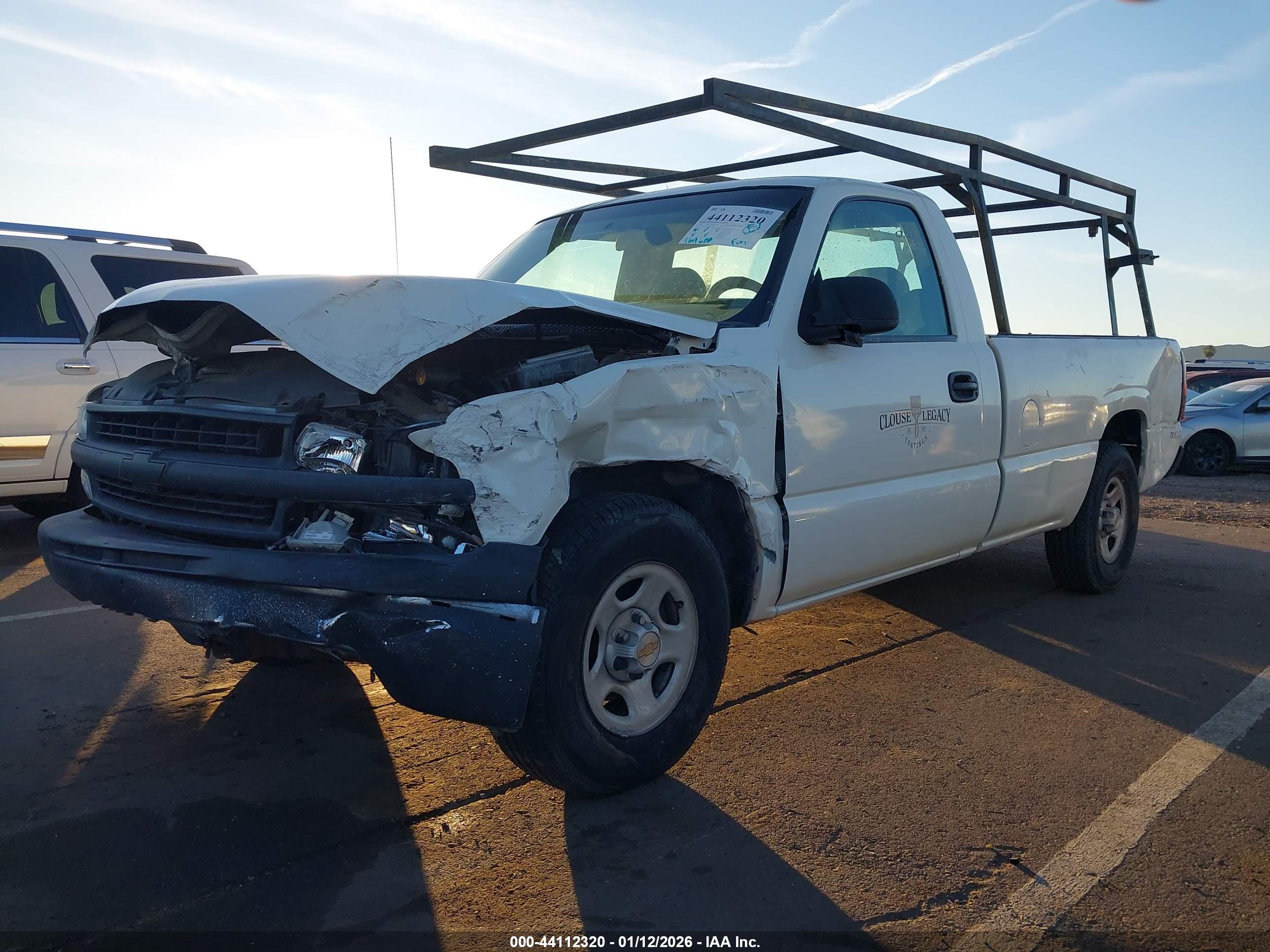 CHEVROLET SILVERADO image 2