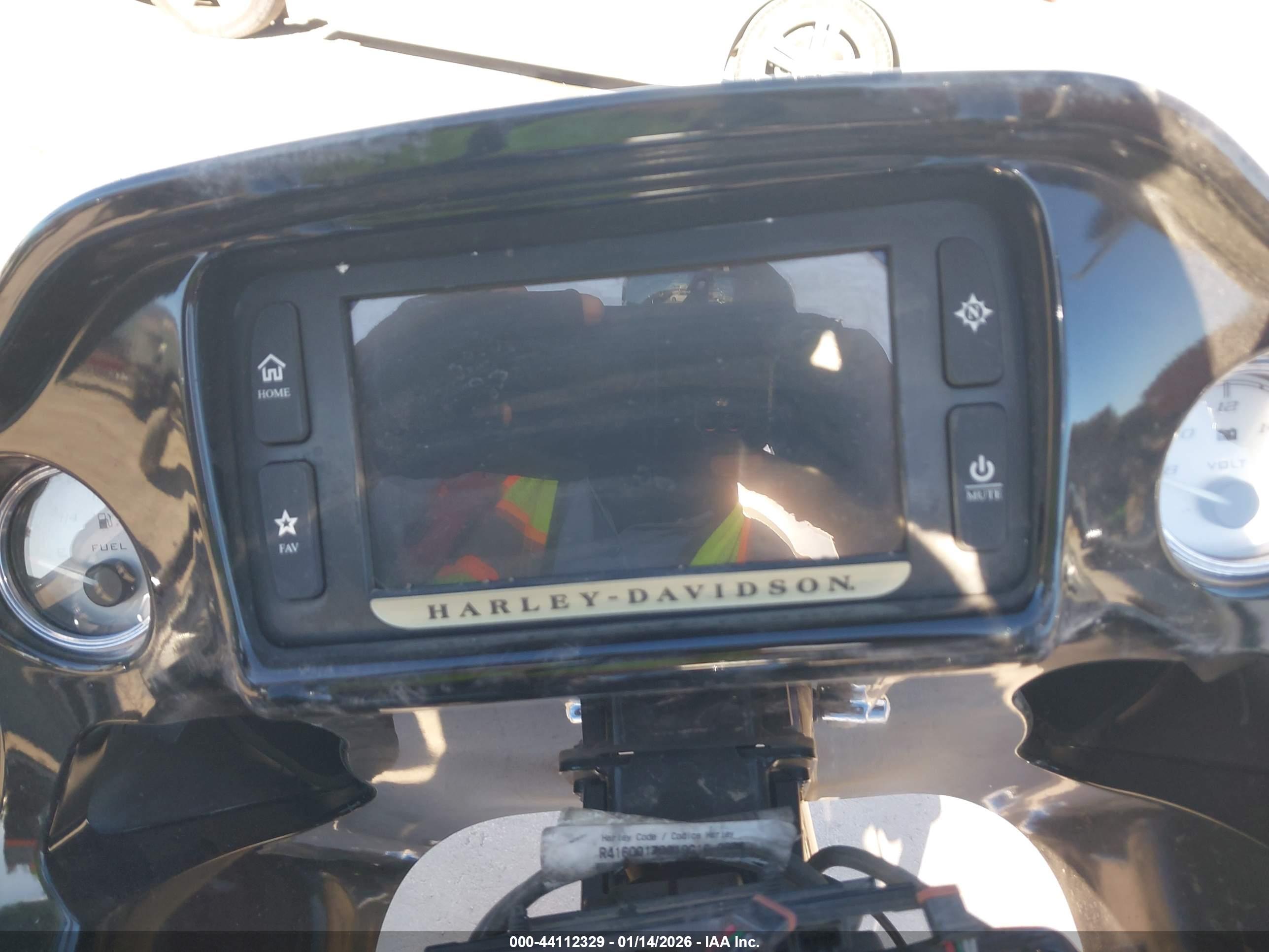 HARLEY-DAVIDSON FLTRXS image 7