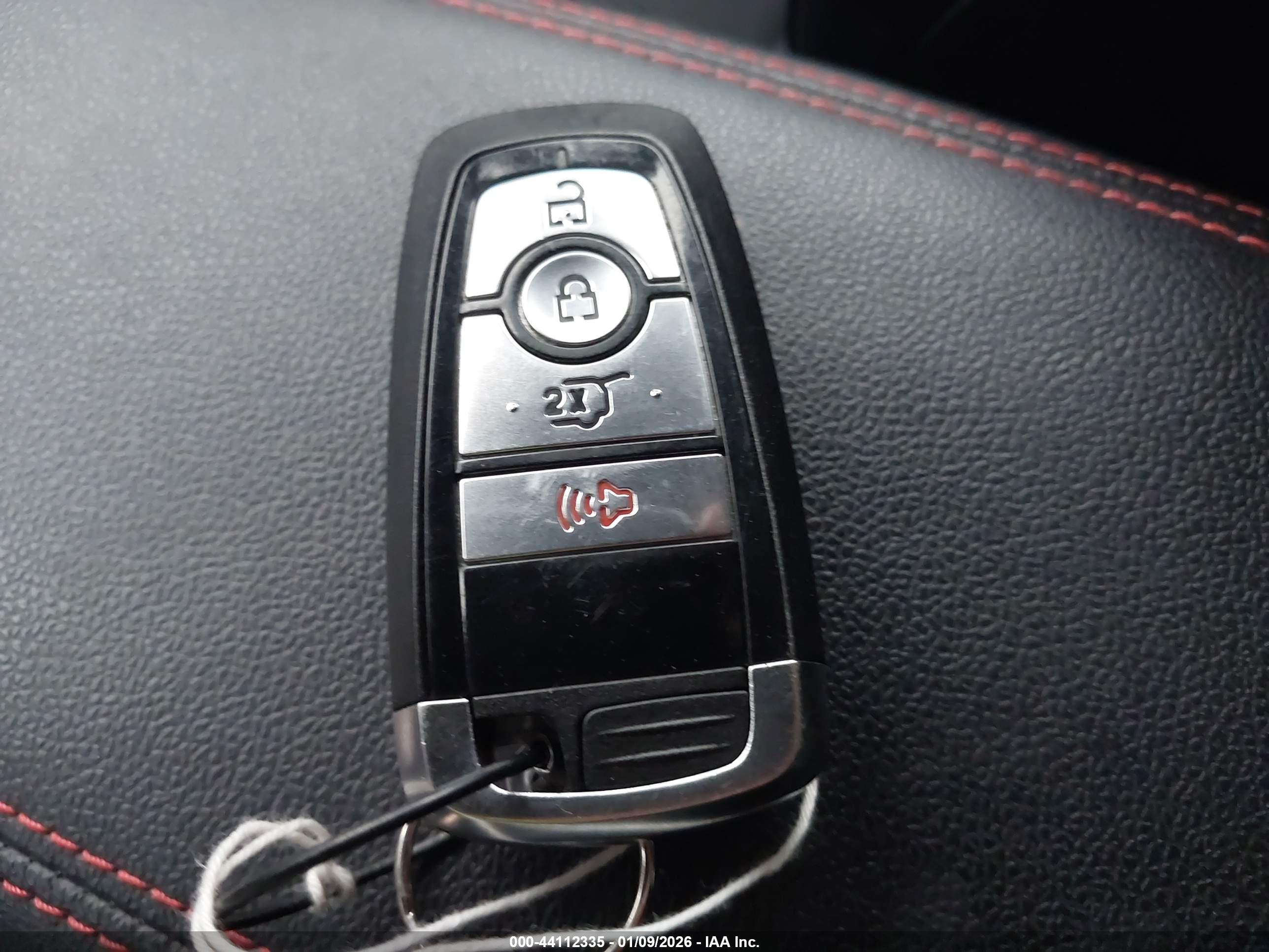 FORD ESCAPE image 11